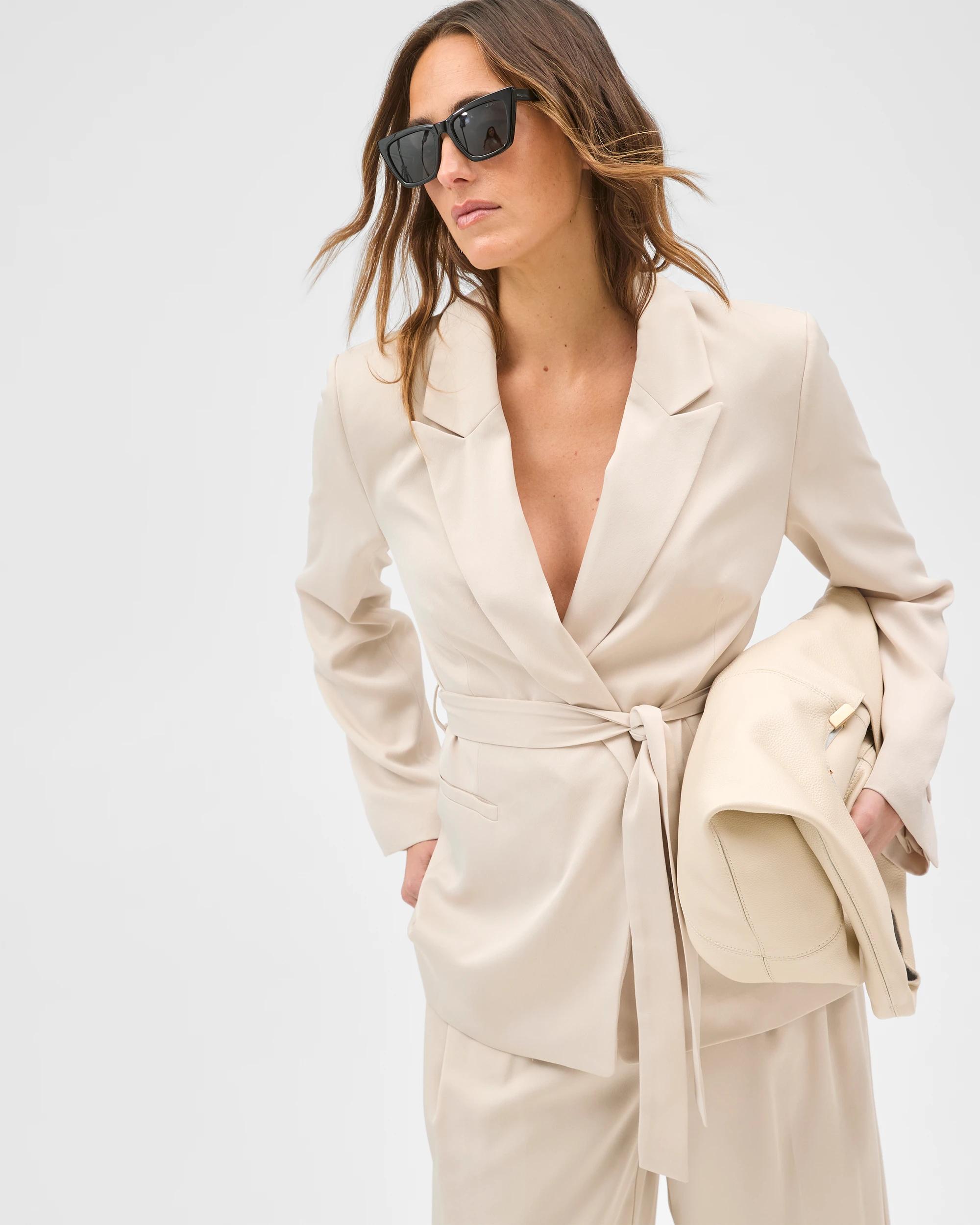 2 Preview Satin Tailored Blazer OYSTER, 2 of 7