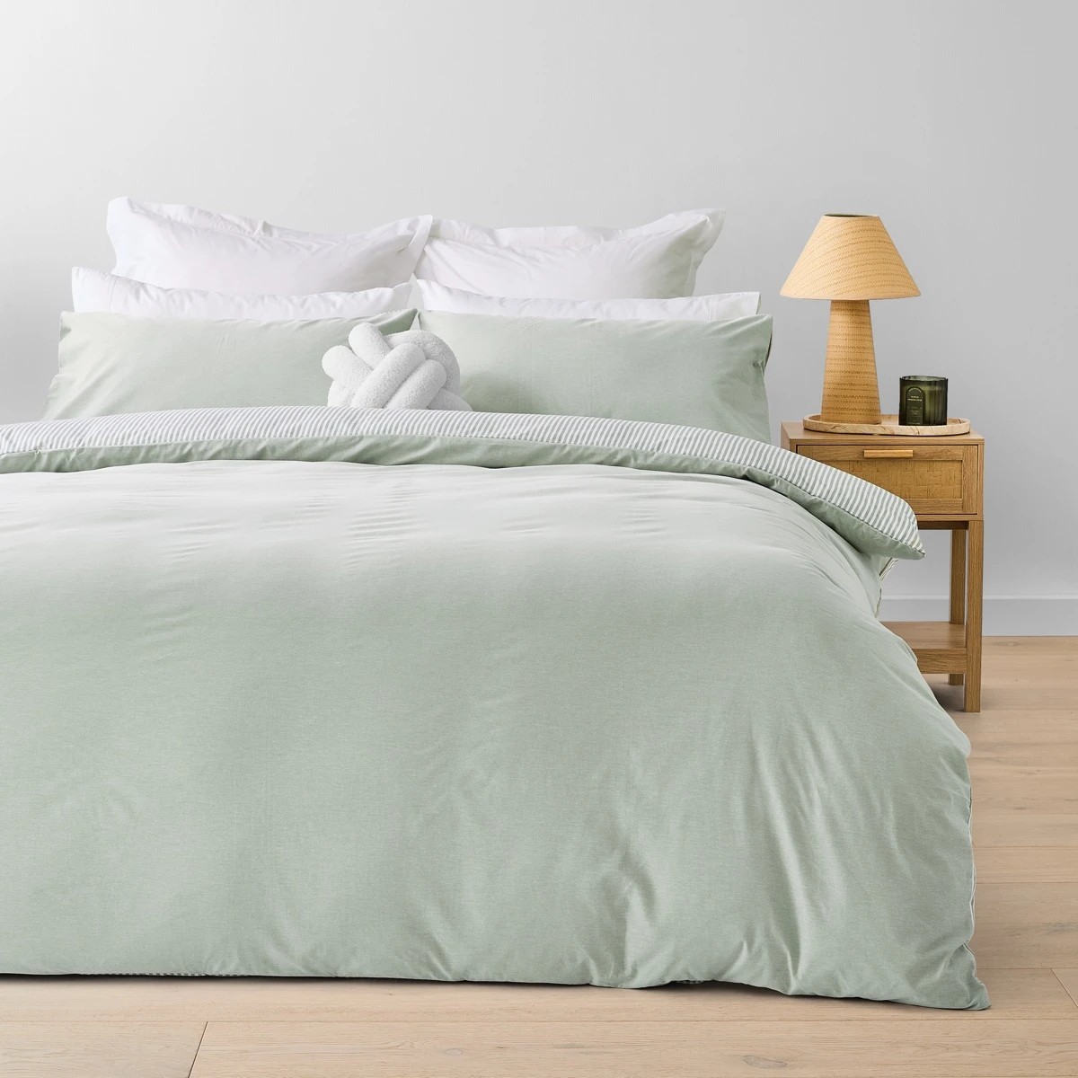 1 Chambray Cotton Rich Reversible Quilt Cover Set - King Bed, Seagrass, 1 of 7