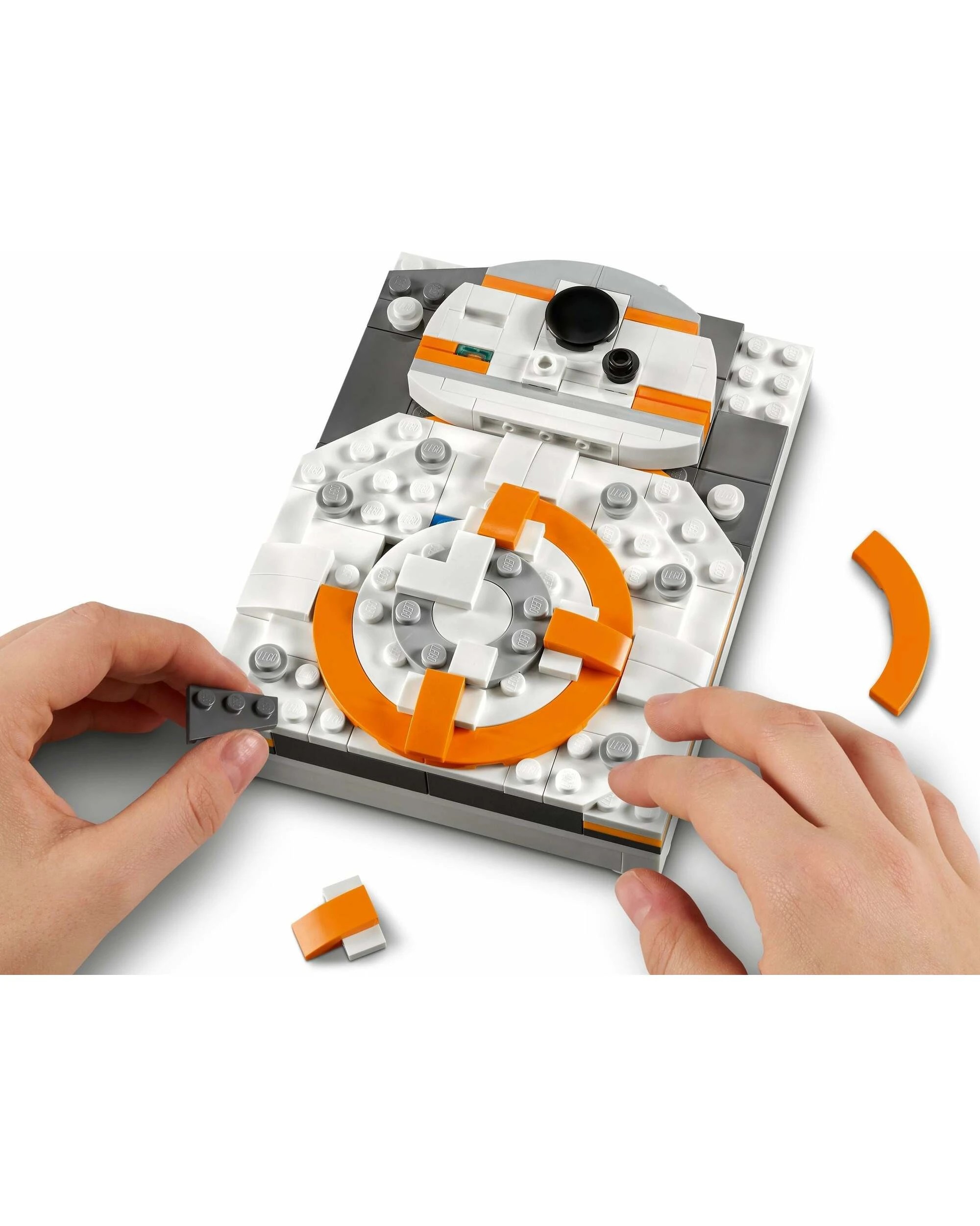 3 LEGO 40431 BB-8 Brick Sketches Set - Buildable 3D Art, 3 of 4