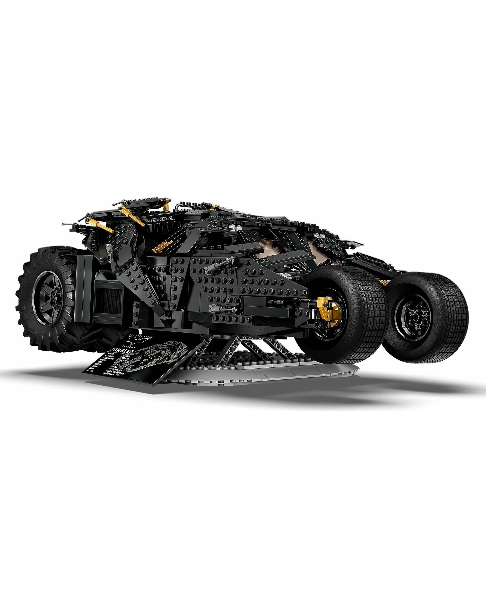 4 LEGO DC Super Heroes Batman Batmobile Tumbler (76240), 4 of 5