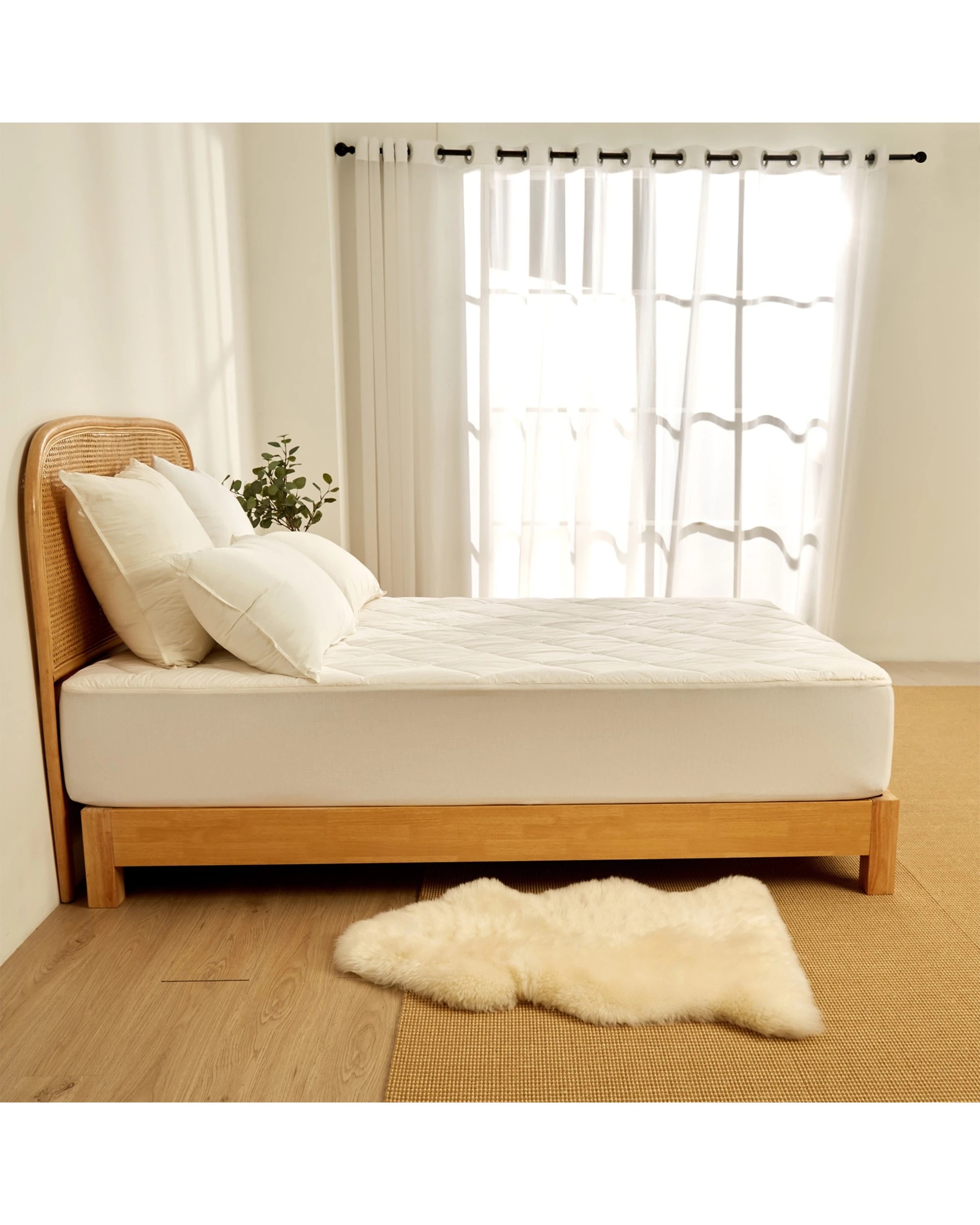 2 Wooltara Luxury Washable Cotton Japara Wool Rich Mattress Topper - Queen Bed - White, 2 of 7