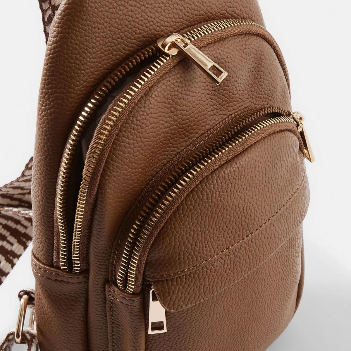 4 Contrast Pebble Sling Bag Coco Brown, 4 of 6