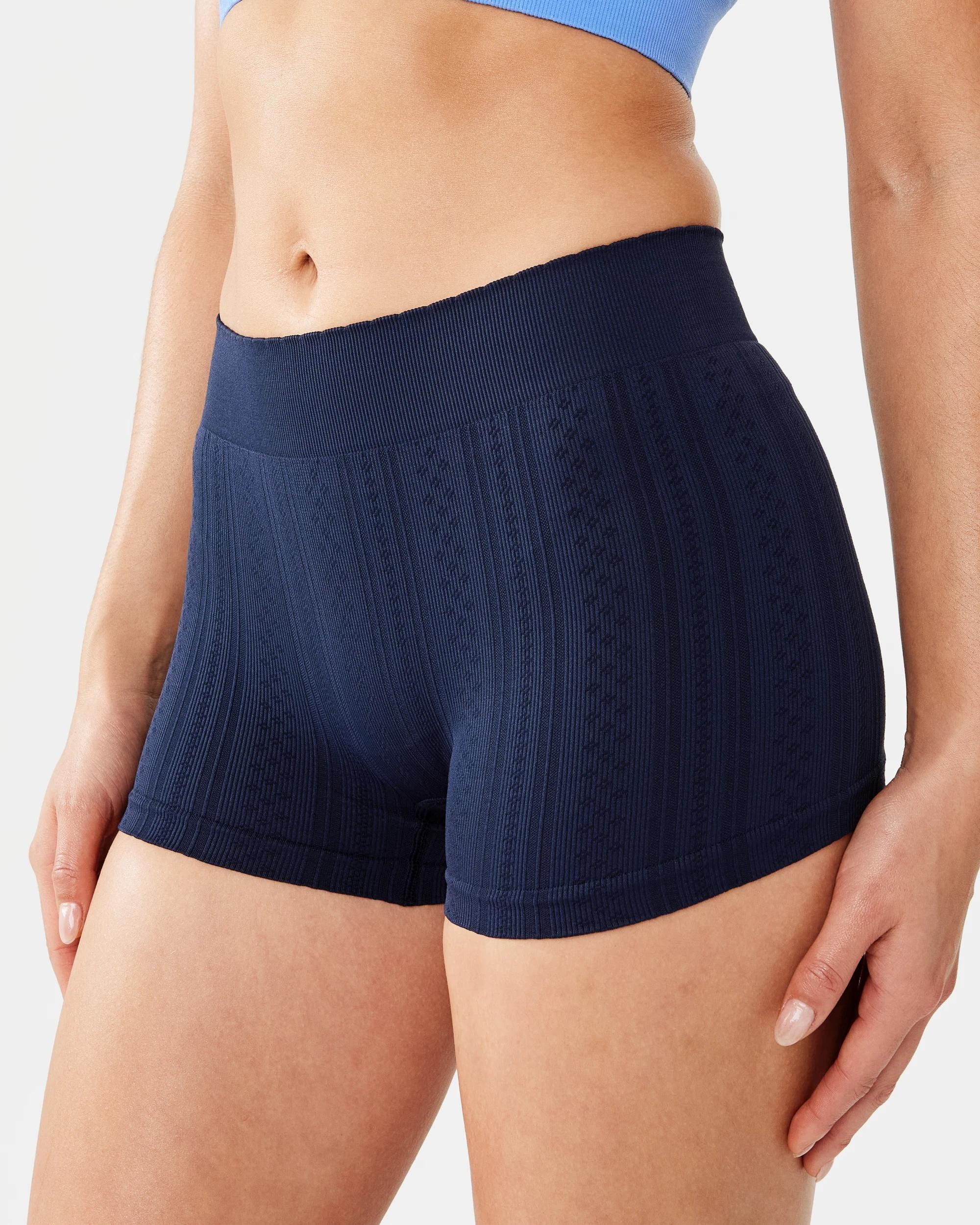 6 3 Pack Seamfree Rib Boyleg Shorties Cottage, 6 of 10