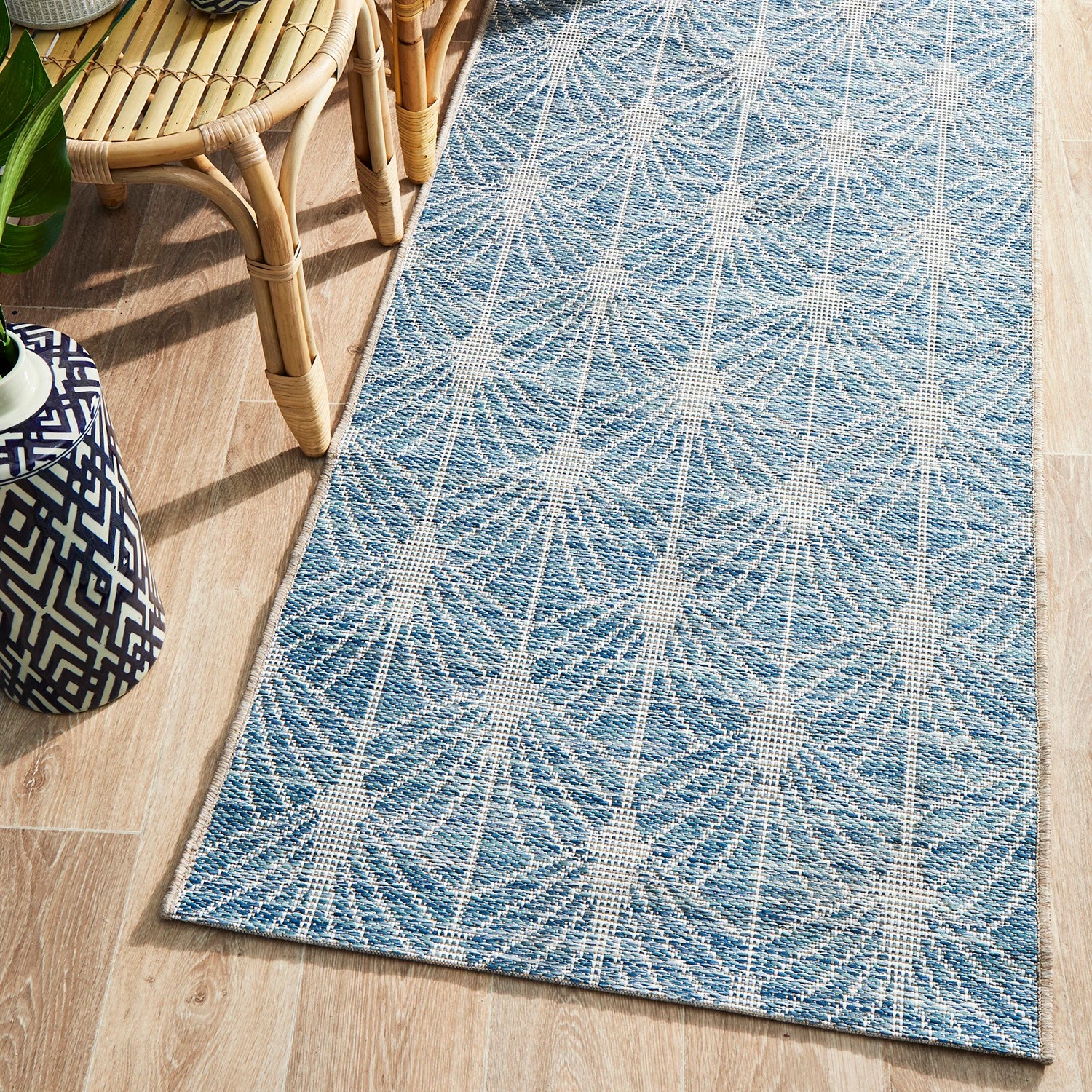 Common Ground Rugs Portico 5502 Outdoor 300x80cm Runner - Medium Pet ...