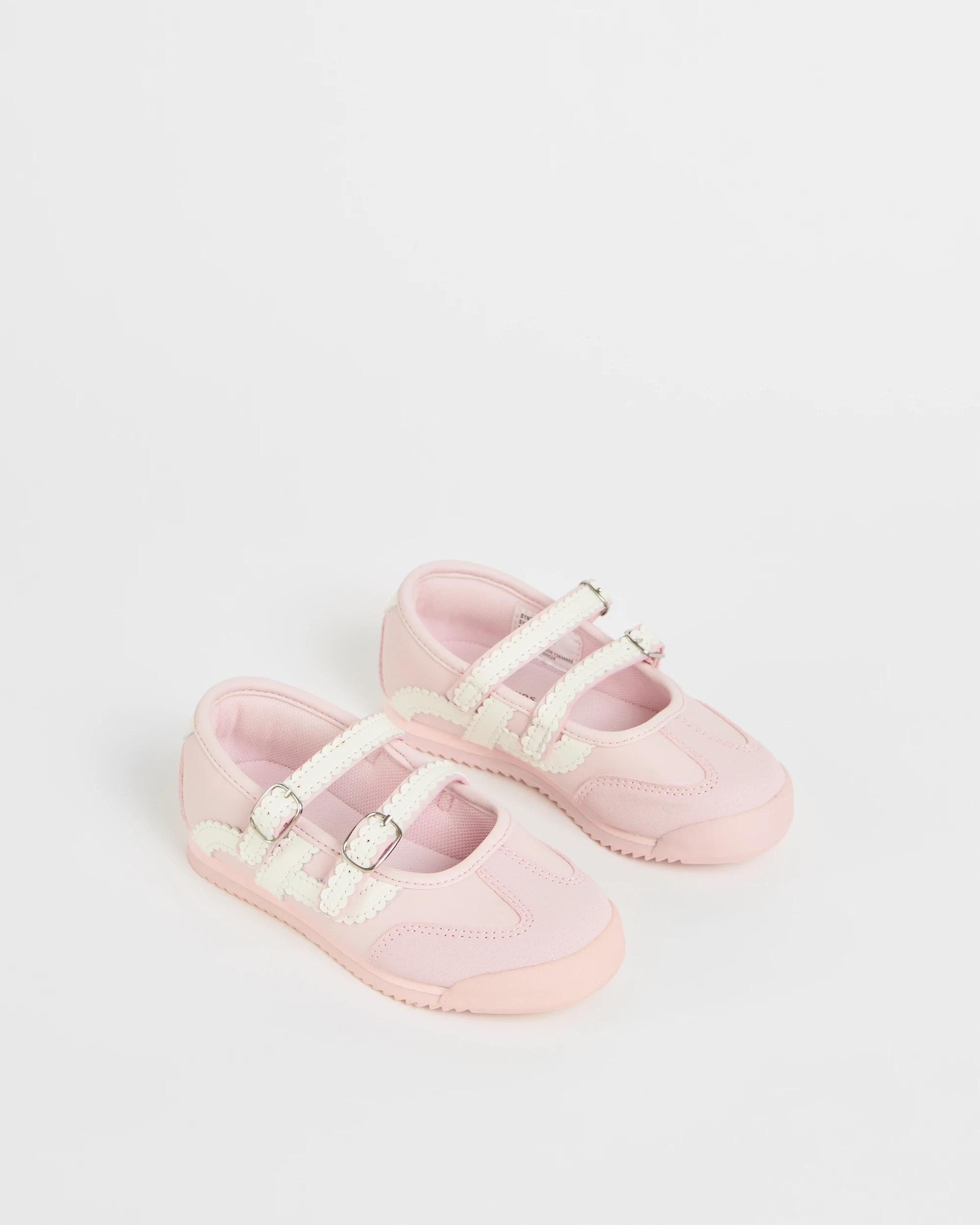 2 Target Kids Brogue Mary Jane Sneakers PINK, 2 of 3