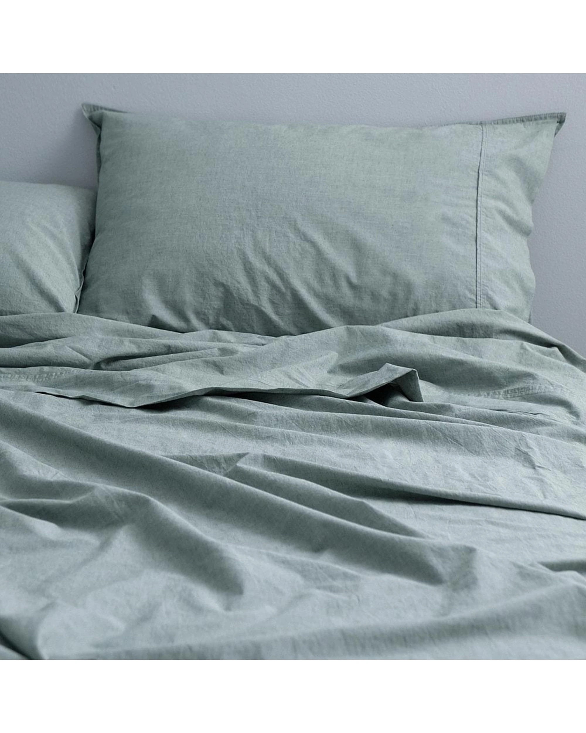 1 Canningvale Vintage Softwash Cotton Fitted Sheet Set Home Bedding - King Bed - Green, 1 of 3