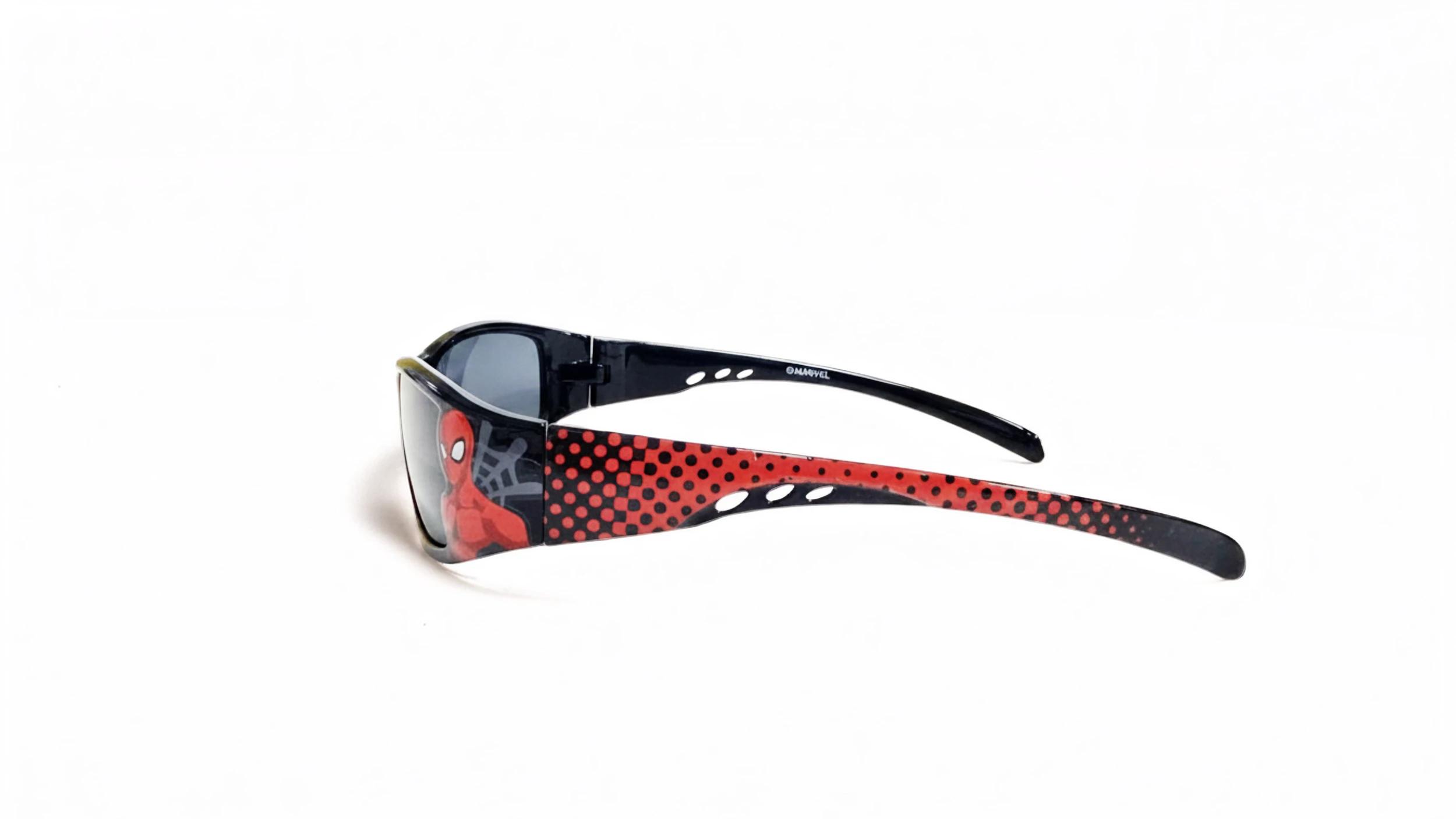 5 Marvel Spider-Man License Children's Sunglasses and Case Set Spiderman, 5 of 6