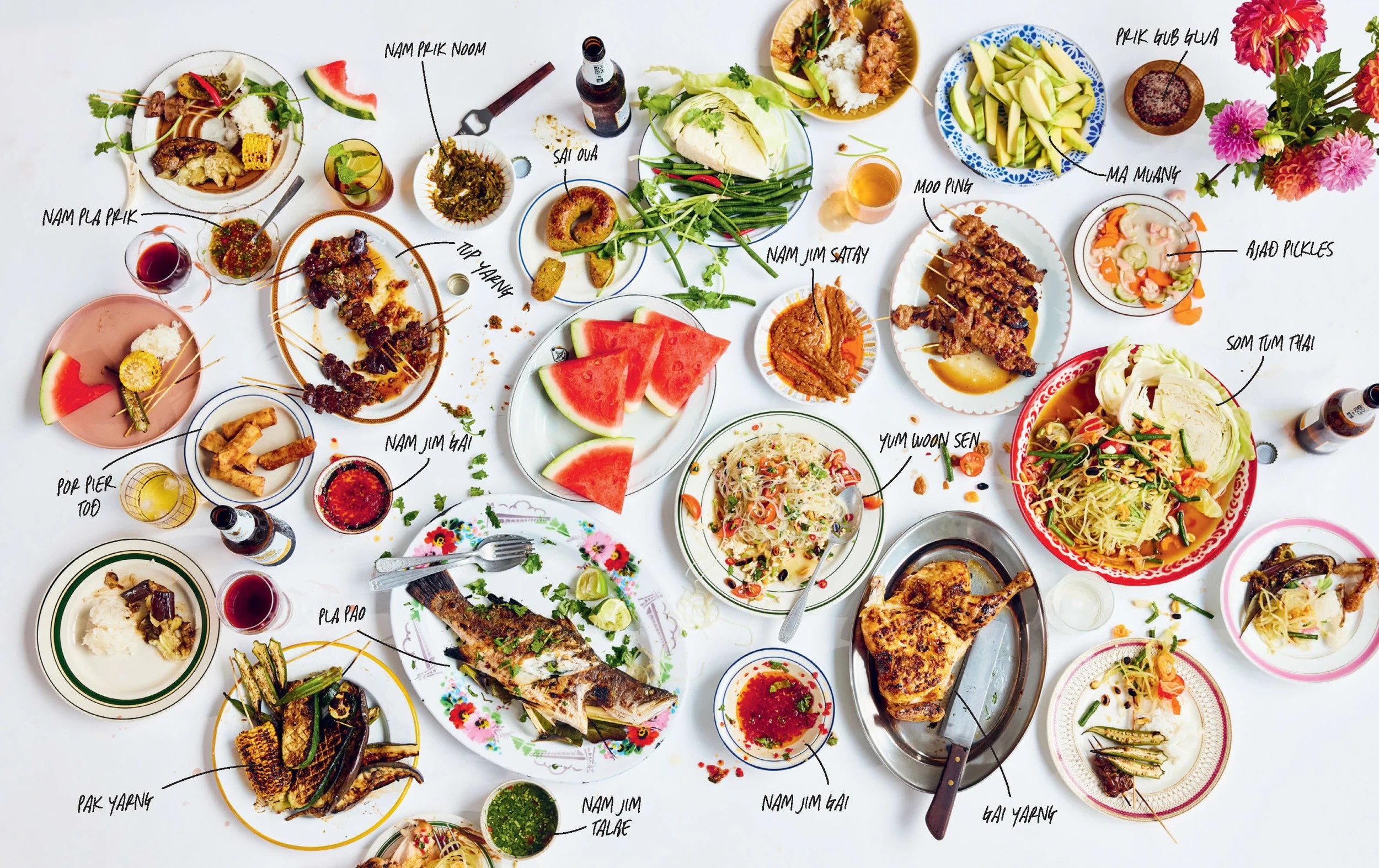 4 Thai: Anywhere and Everywhere by Nat Thaipun - Book, 4 of 5