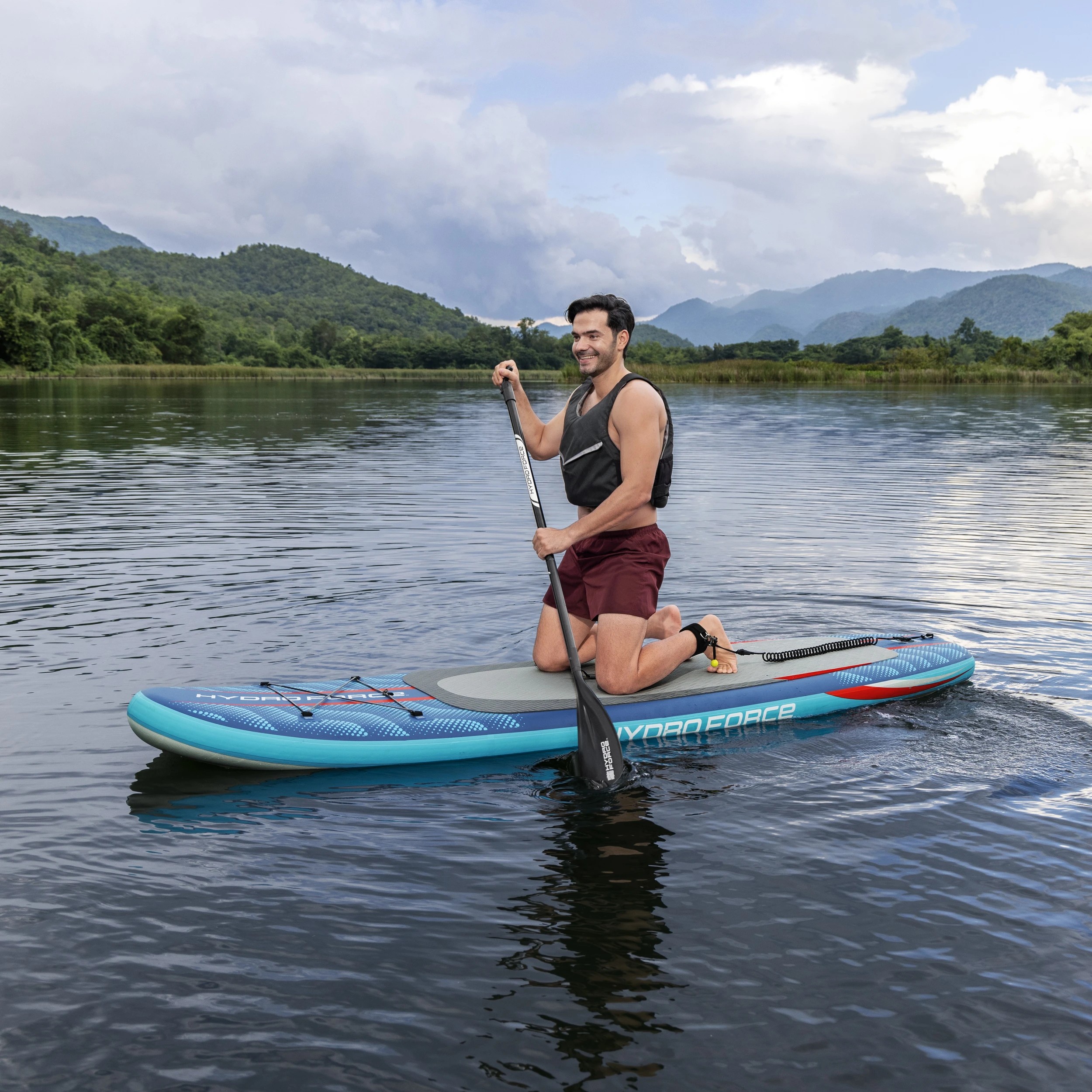 5 Bestway Hydro Force Oceana 10ft. Stand-Up Paddleboard Set, 5 of 8