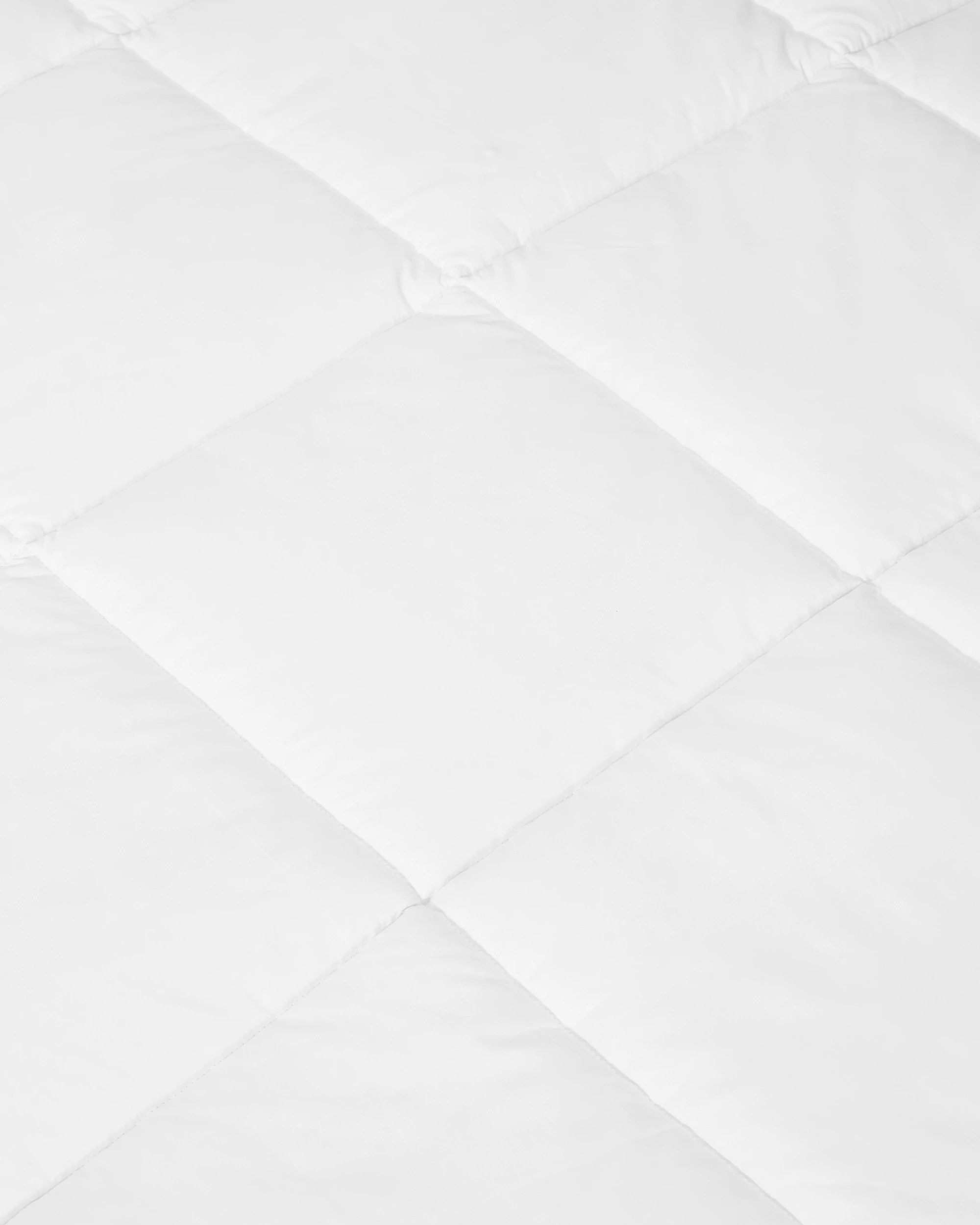 3 Winter High Warmth Quilt - Queen Bed, White, 3 of 4