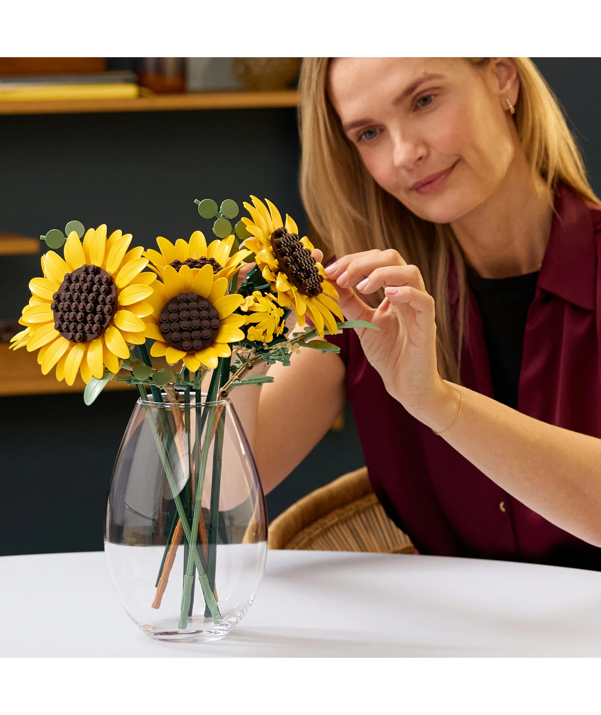 9 LEGO Botanicals Sunflower Bouquet 11502, 9 of 10
