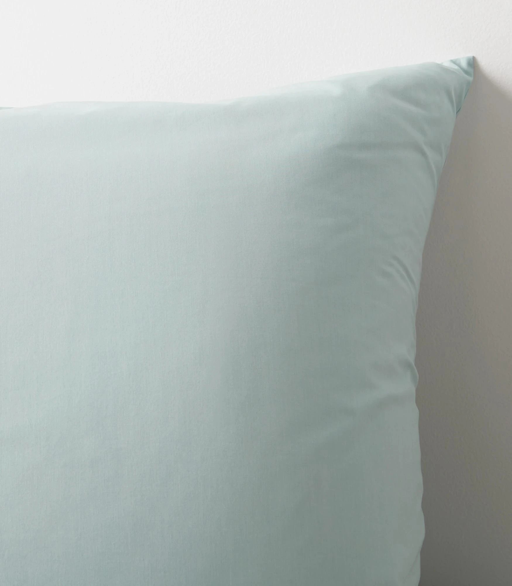 2 Target Australian Cotton 250 Thread Count European Pillowcases 2 Pack - Queen Bed - Green, 2 of 2