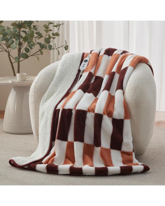 Dreamaker Alma Faux Fur Heated 130x160cm - Chocolate Mousse