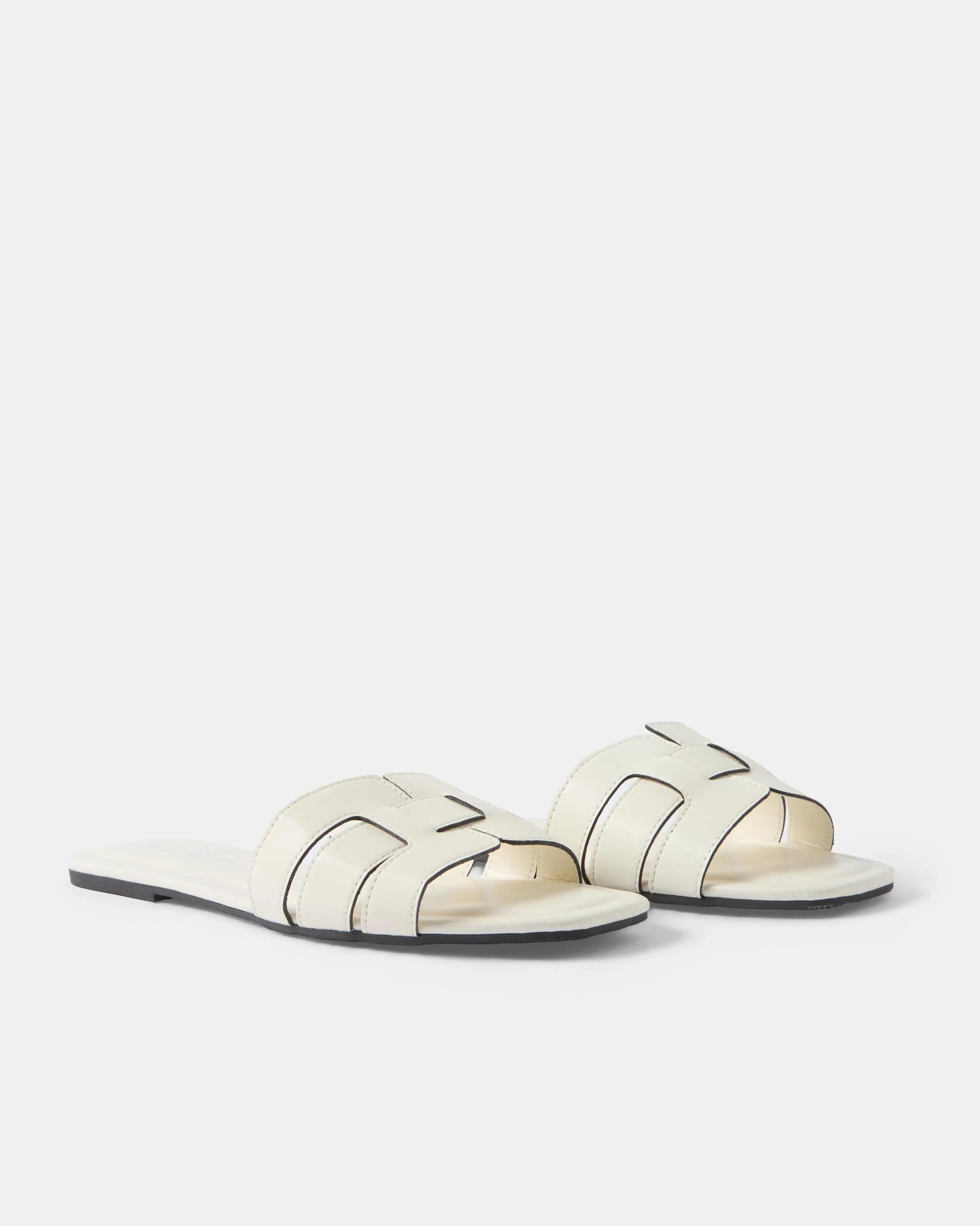 2 Cut Out Detail Slides Ivory, 2 of 3