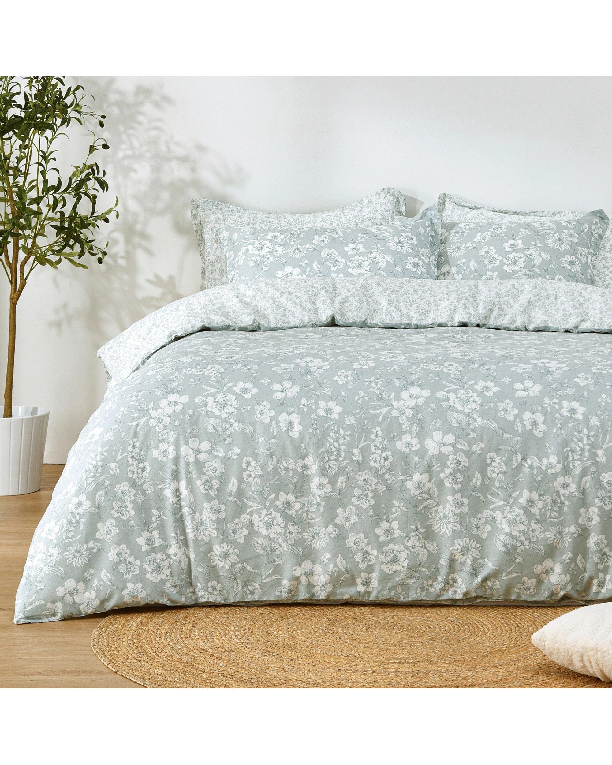 1 Dreamaker Eloise 100% Cotton Reversible Quilt Cover Set - Single Bed - Ocean Fog, 1 of 8