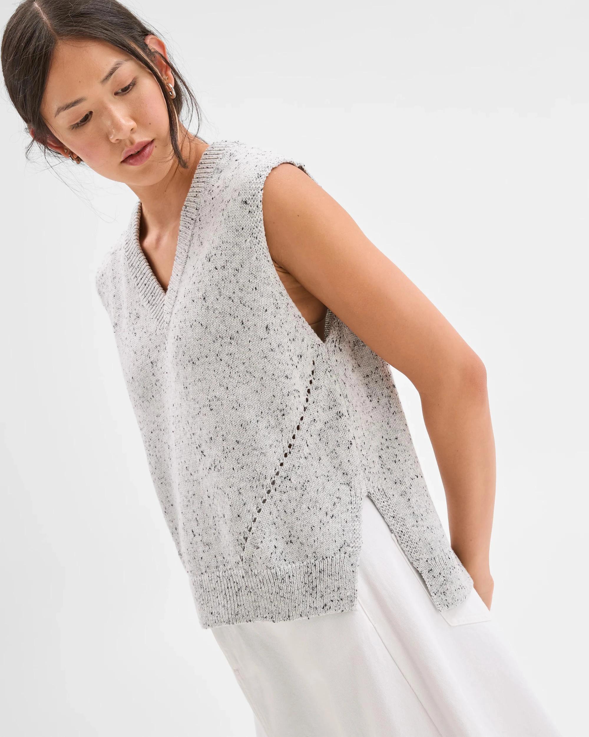 6 Target Woman Australian Cotton Blend V-Neck Vest LIGHT GREY NEP, 6 of 7