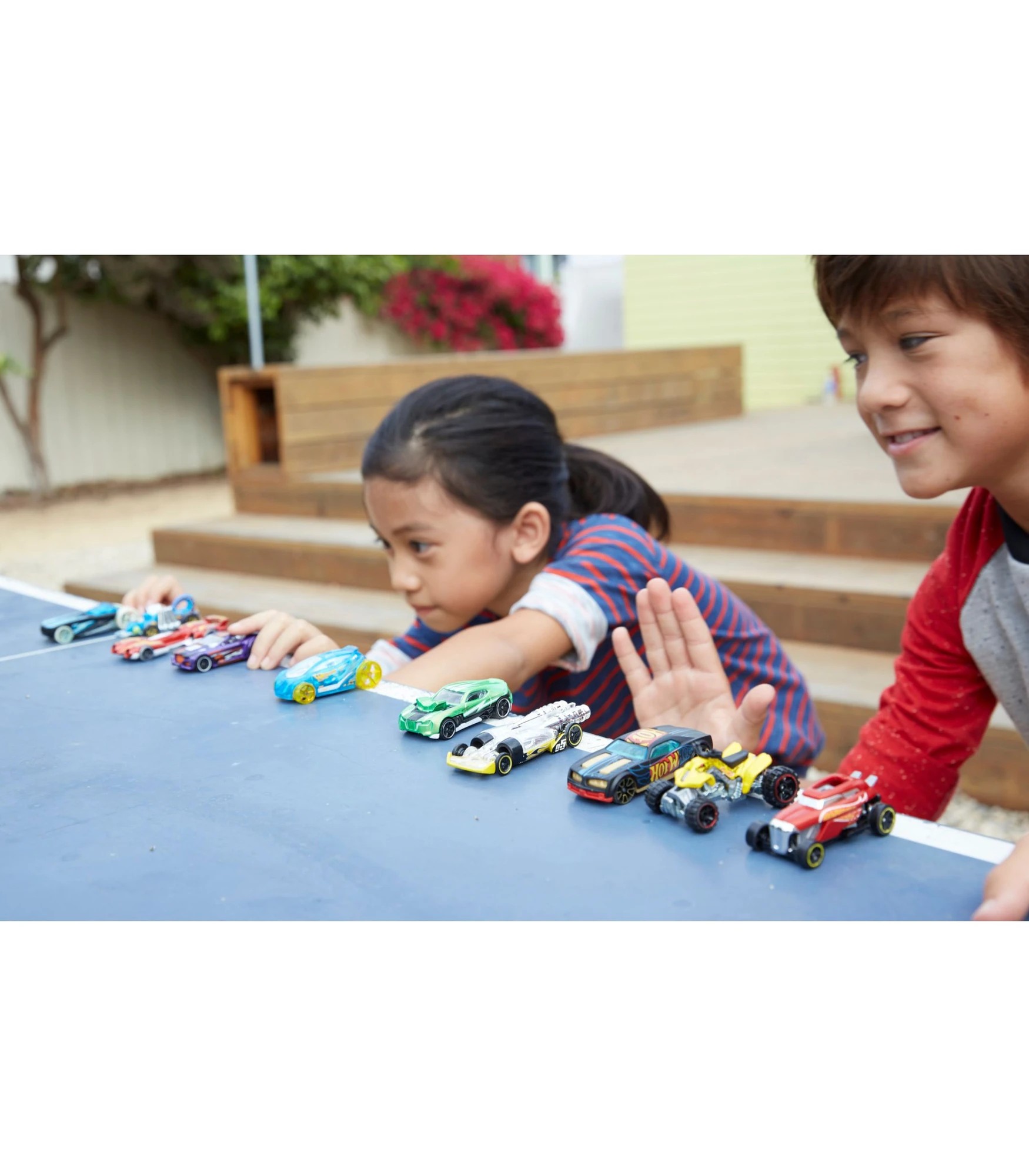 5 Hot Wheels 10 Pack Basic Cars - Assorted*
 - Multi, 5 of 6