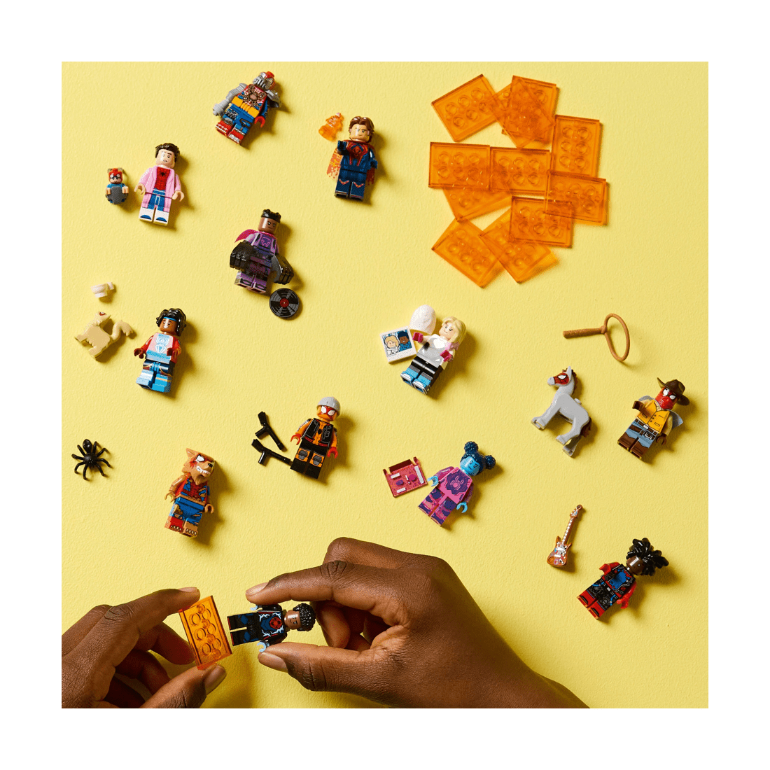 4 LEGO Minifigures Spider-Man: Across the Spider-Verse 71050, 4 of 9