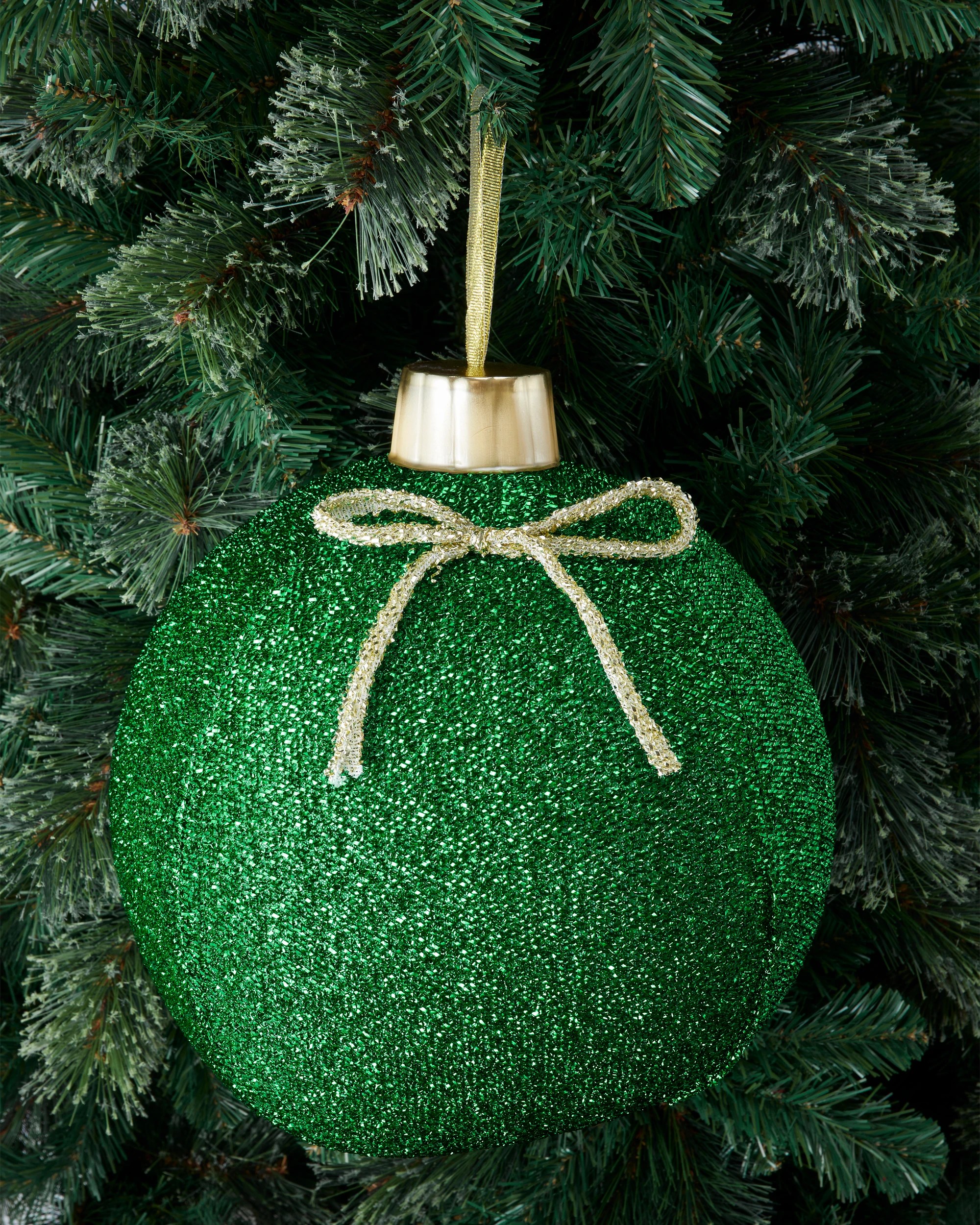 8 3 Pack Inflatable Baubles, 8 of 9