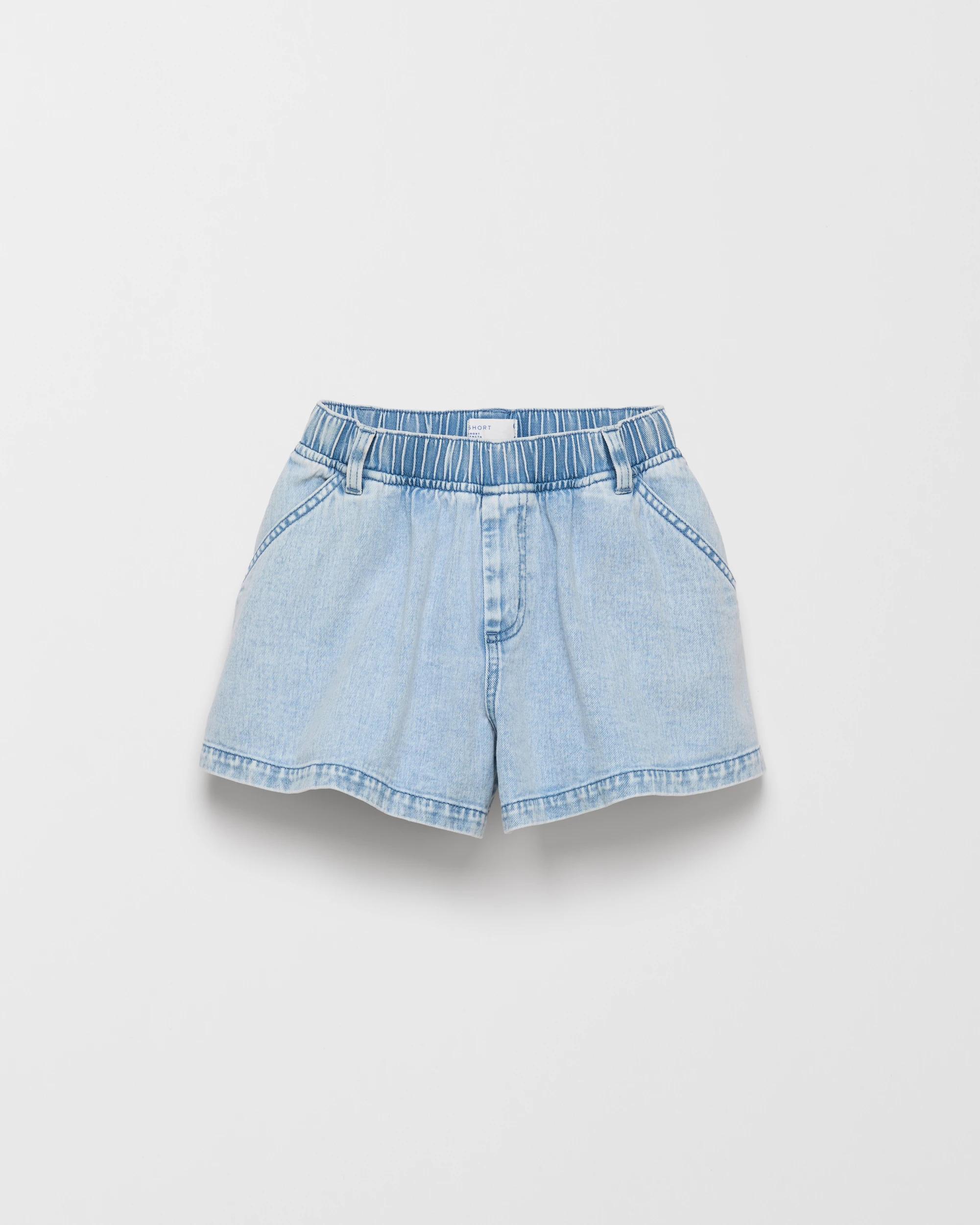 4 Target Denim Swing Shorts LIGHT WASH, 4 of 5
