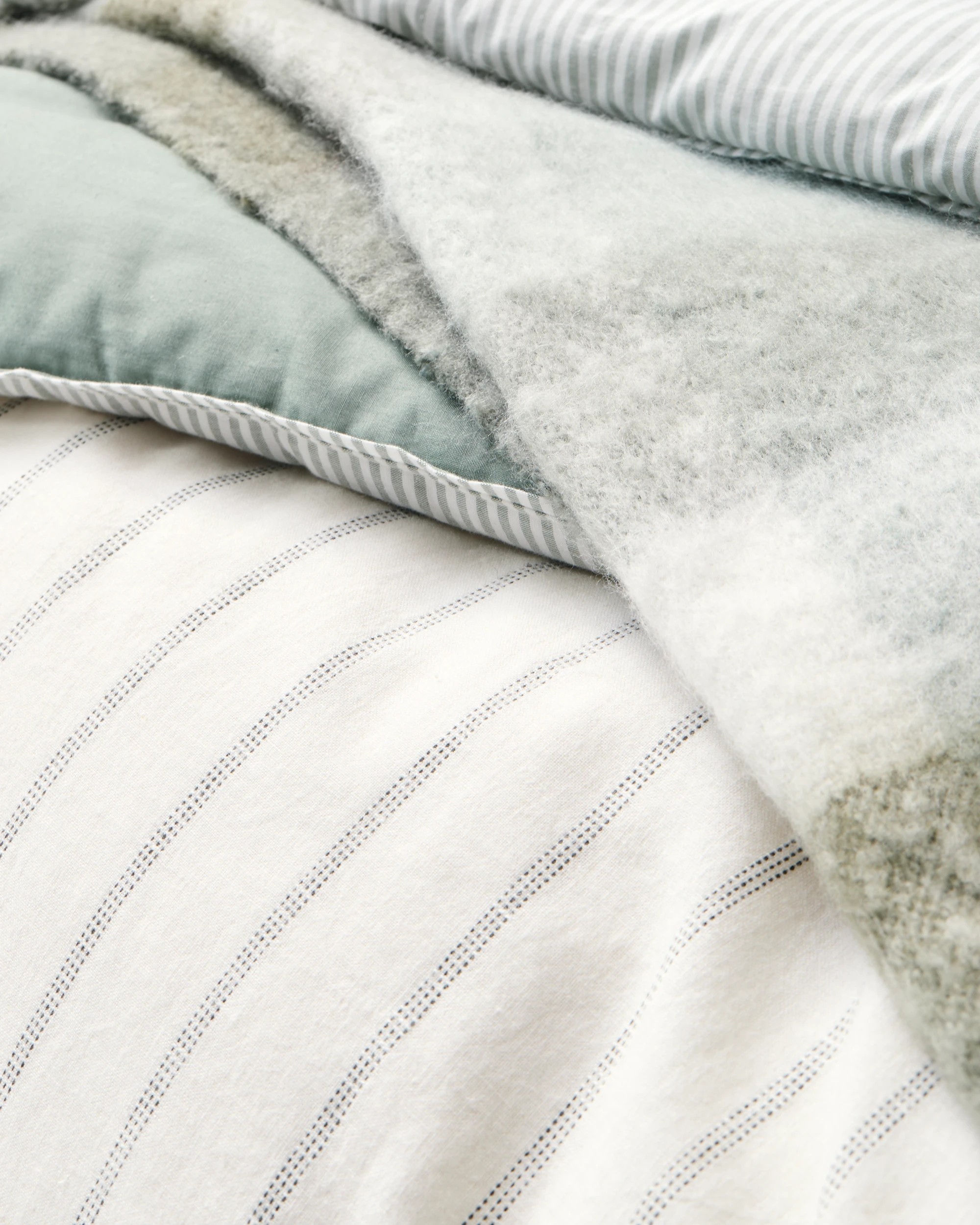 8 Target Adelle Stripe Linen/Cotton Quilt Cover Set - Super King Bed - Green, 8 of 10