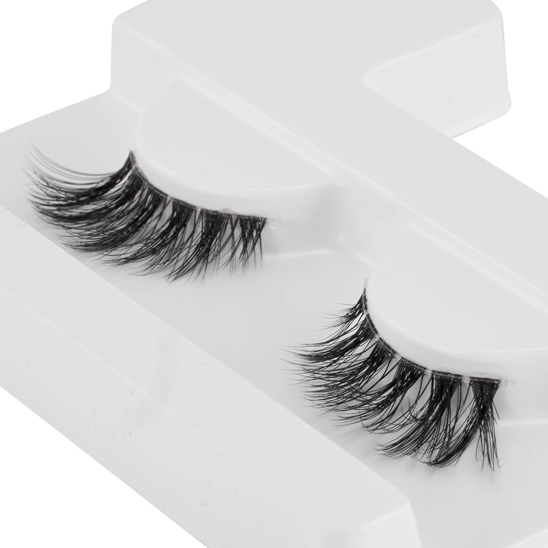 4 OXX Cosmetics Accents False Lashes - No. 213, 4 of 5