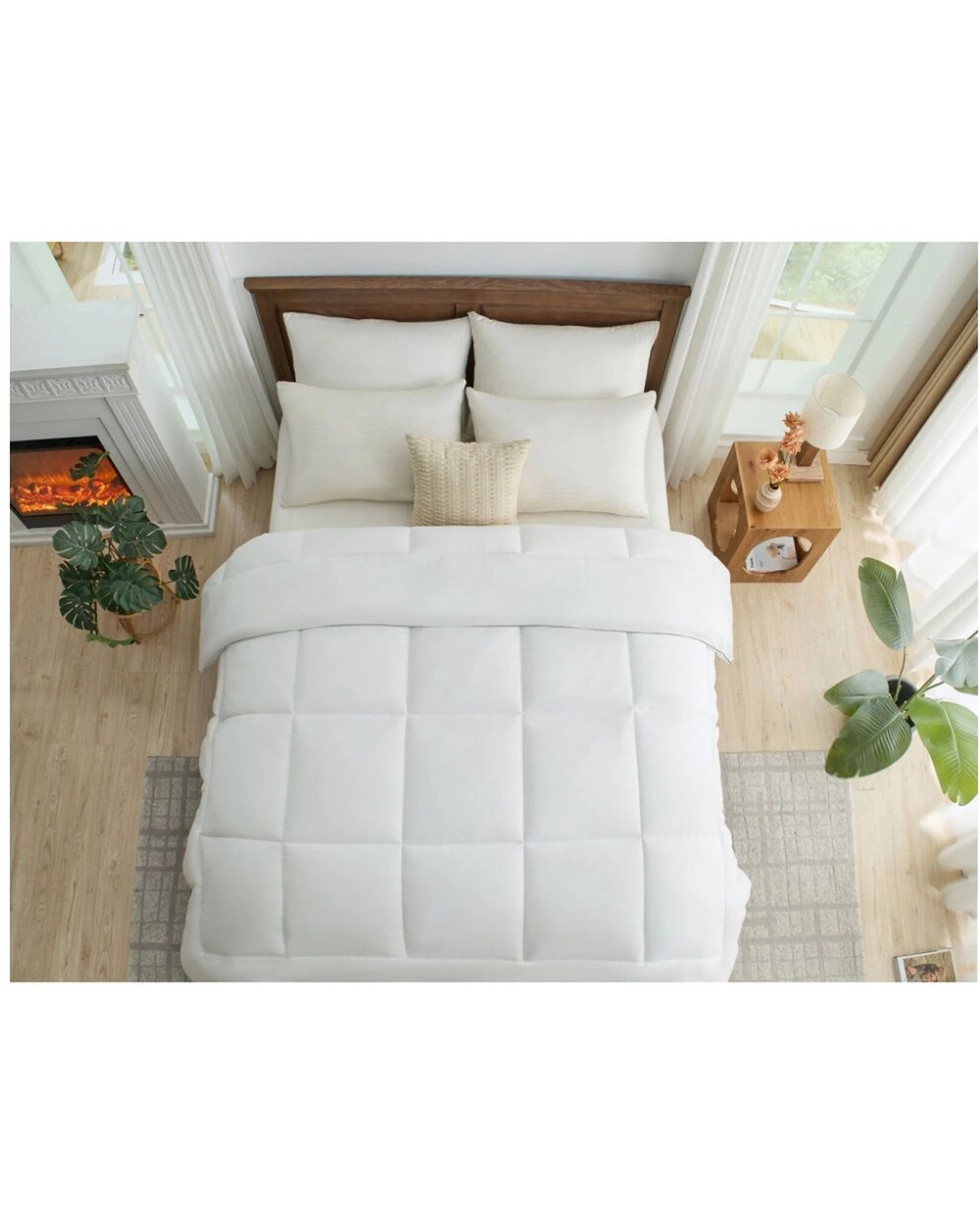 3 Grosvenor House 400GSM Premium Lightweight Quilt Duvet Microfibre - Queen Bed - White, 3 of 8