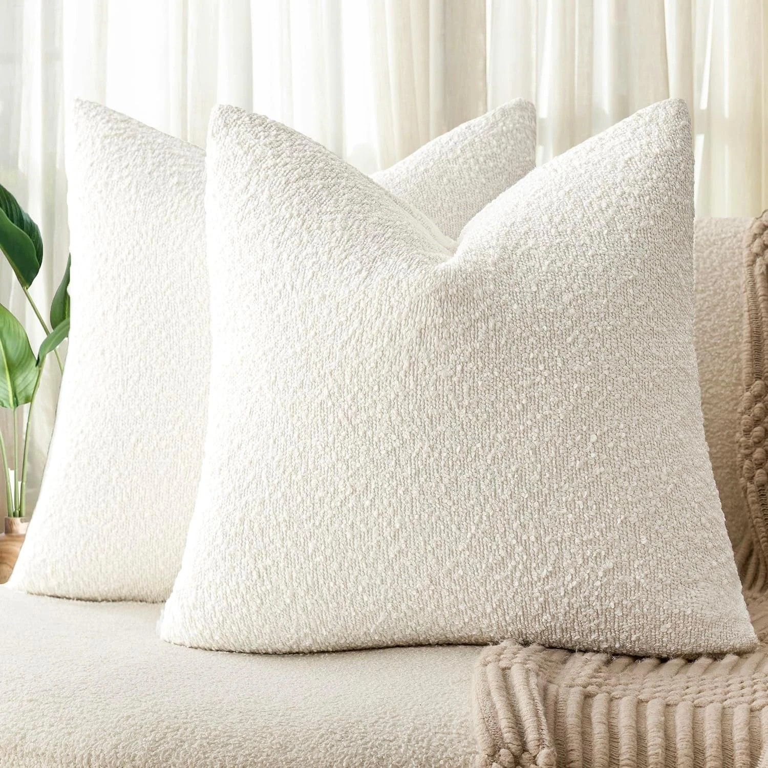 1 Gioia Casa 2-Pack Bouclé Cushion Covers 45x45cm - Snow, 1 of 3