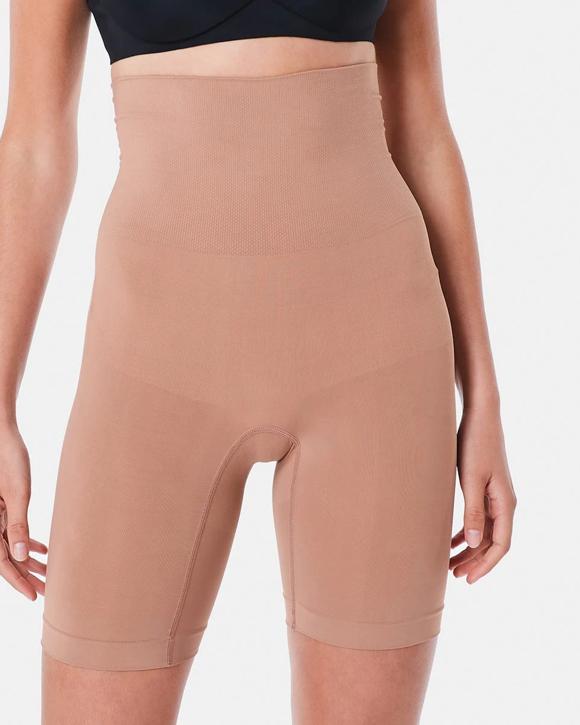 Firm Control Seamfree Shaping Shorts
