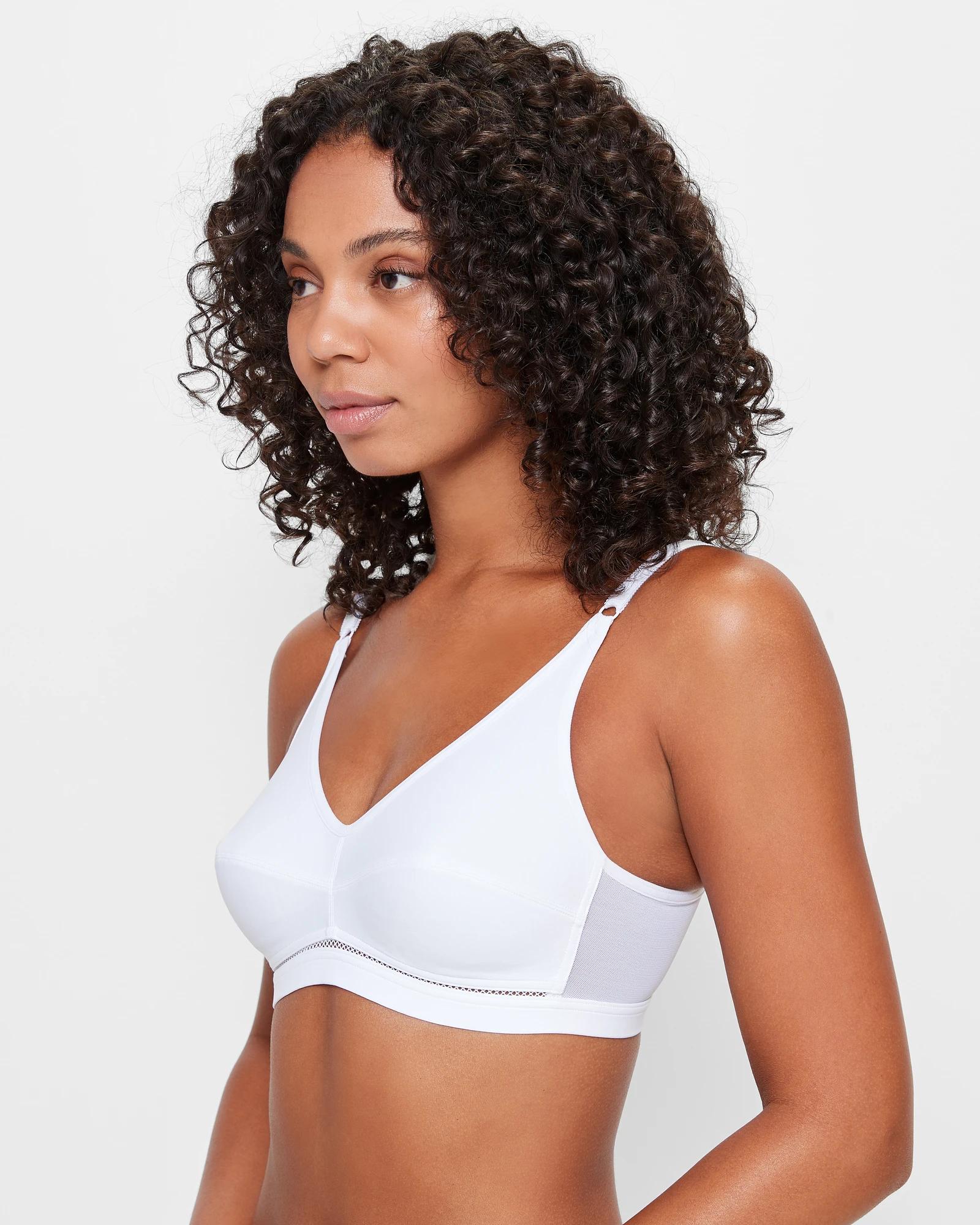 2 Target Classic Wirefree Bra WHITE, 2 of 3