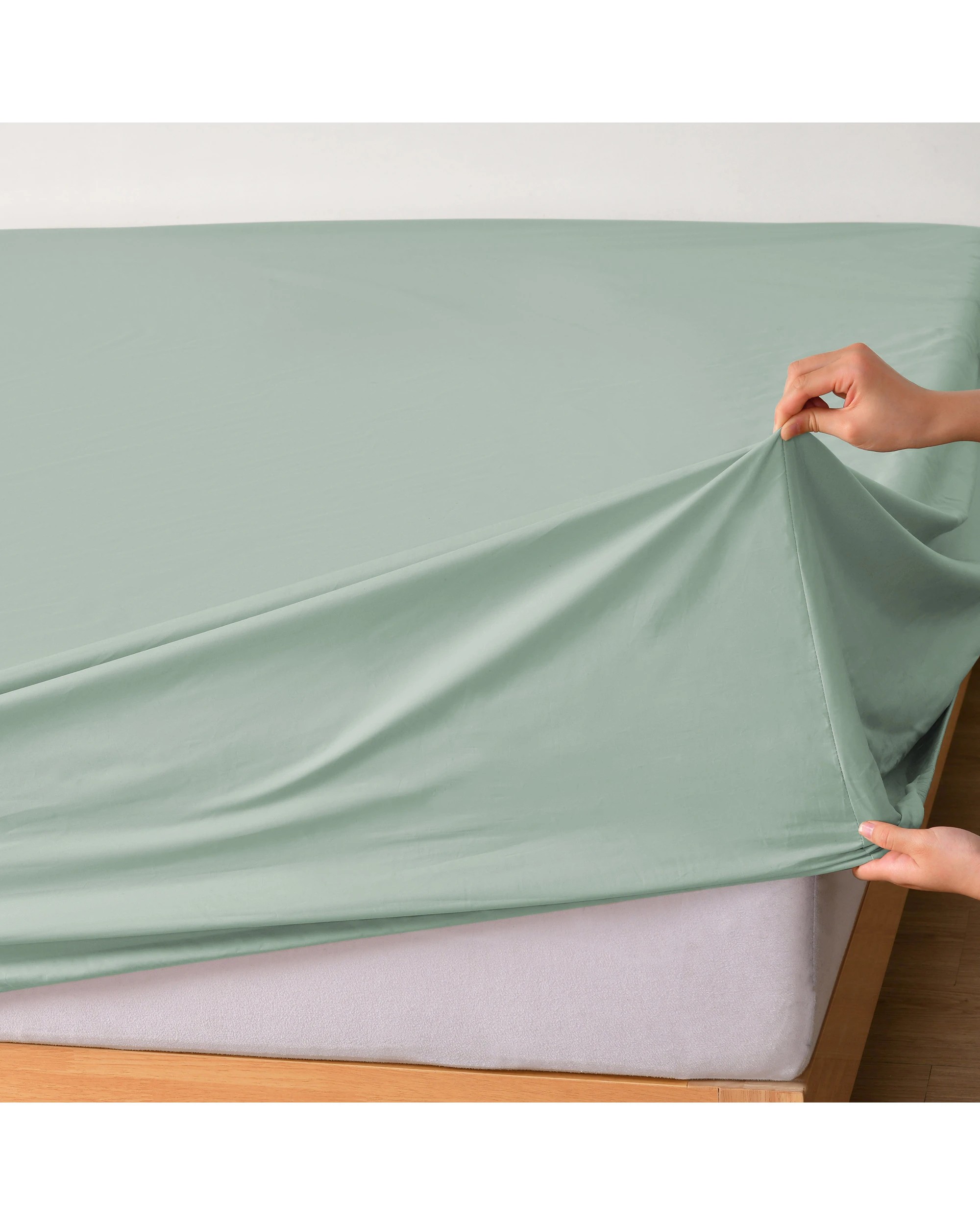 7 Dreamaker 300TC Cotton Percale Sheet Set - Queen Bed - Sage, 7 of 8