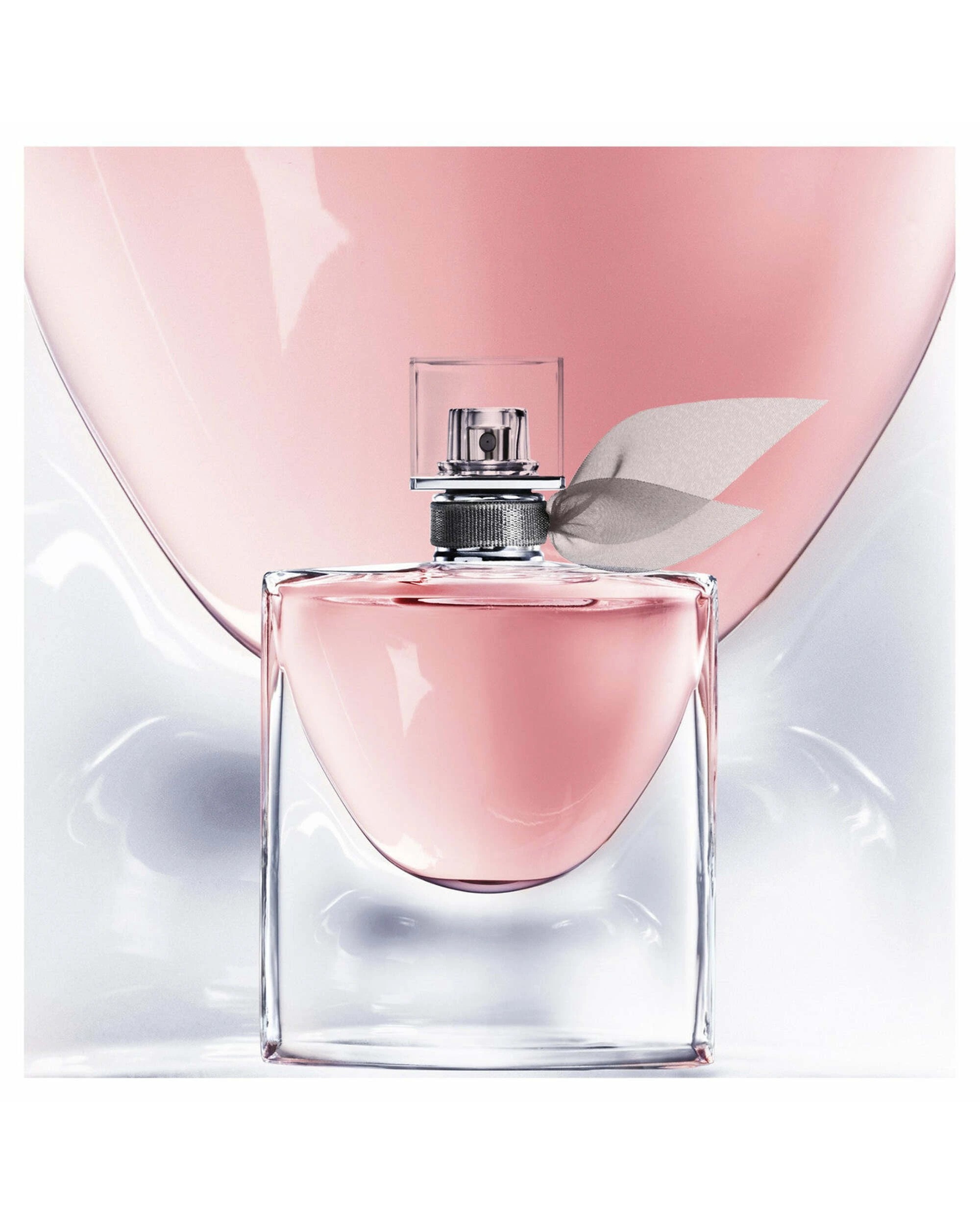 5 Lancome La Vie Est Belle L'Eau De Parfum Spray 100ml/3.4oz, 5 of 5