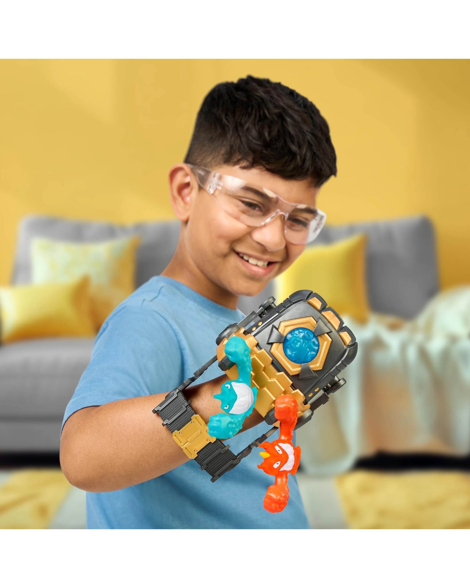 3 Heroes of Goo-Jit-Zu Meteor Madness Goo Slingers Mega Launcher, 3 of 5