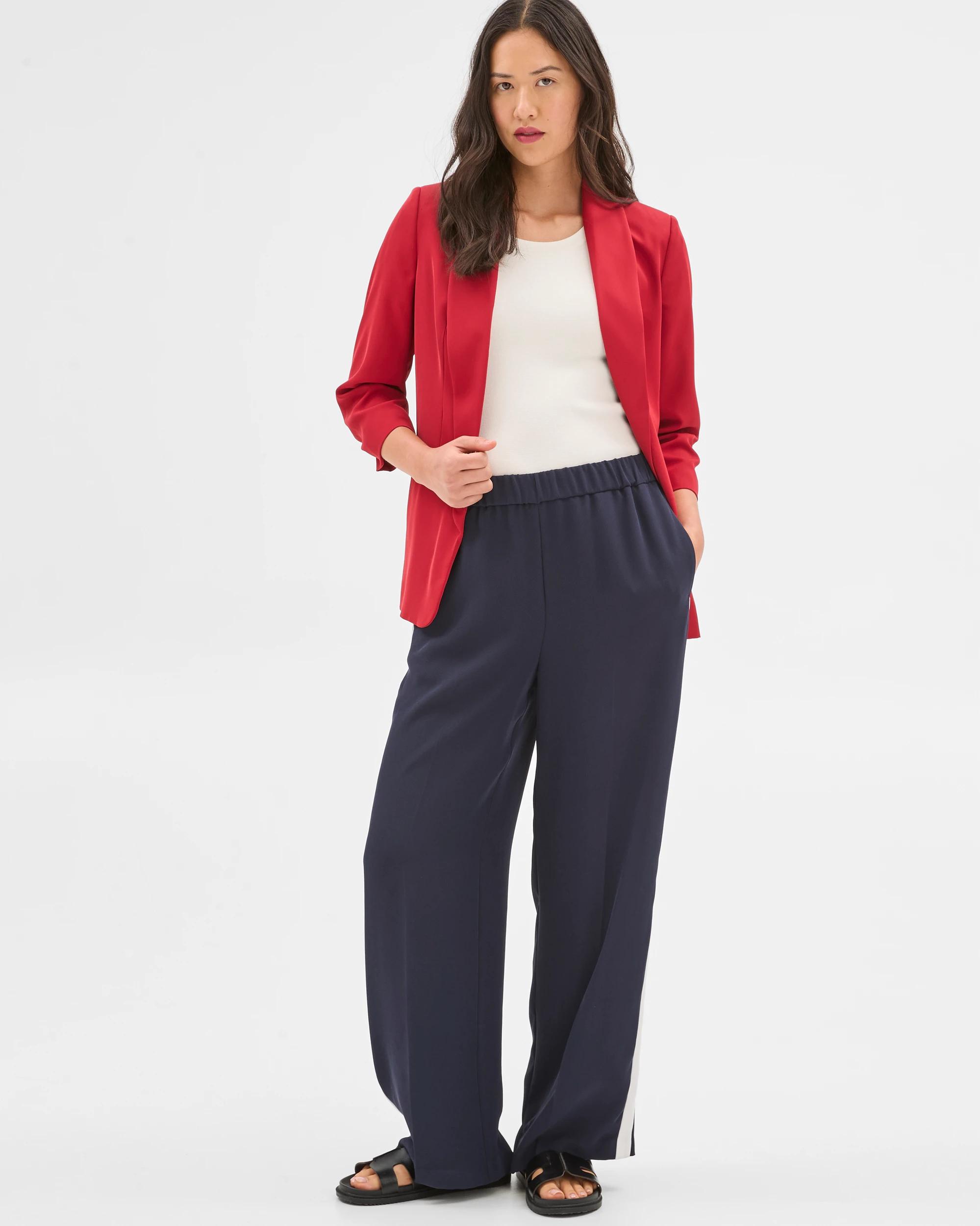 2 Ruched Sleeve Blazer - Preview CRIMSON, 2 of 6