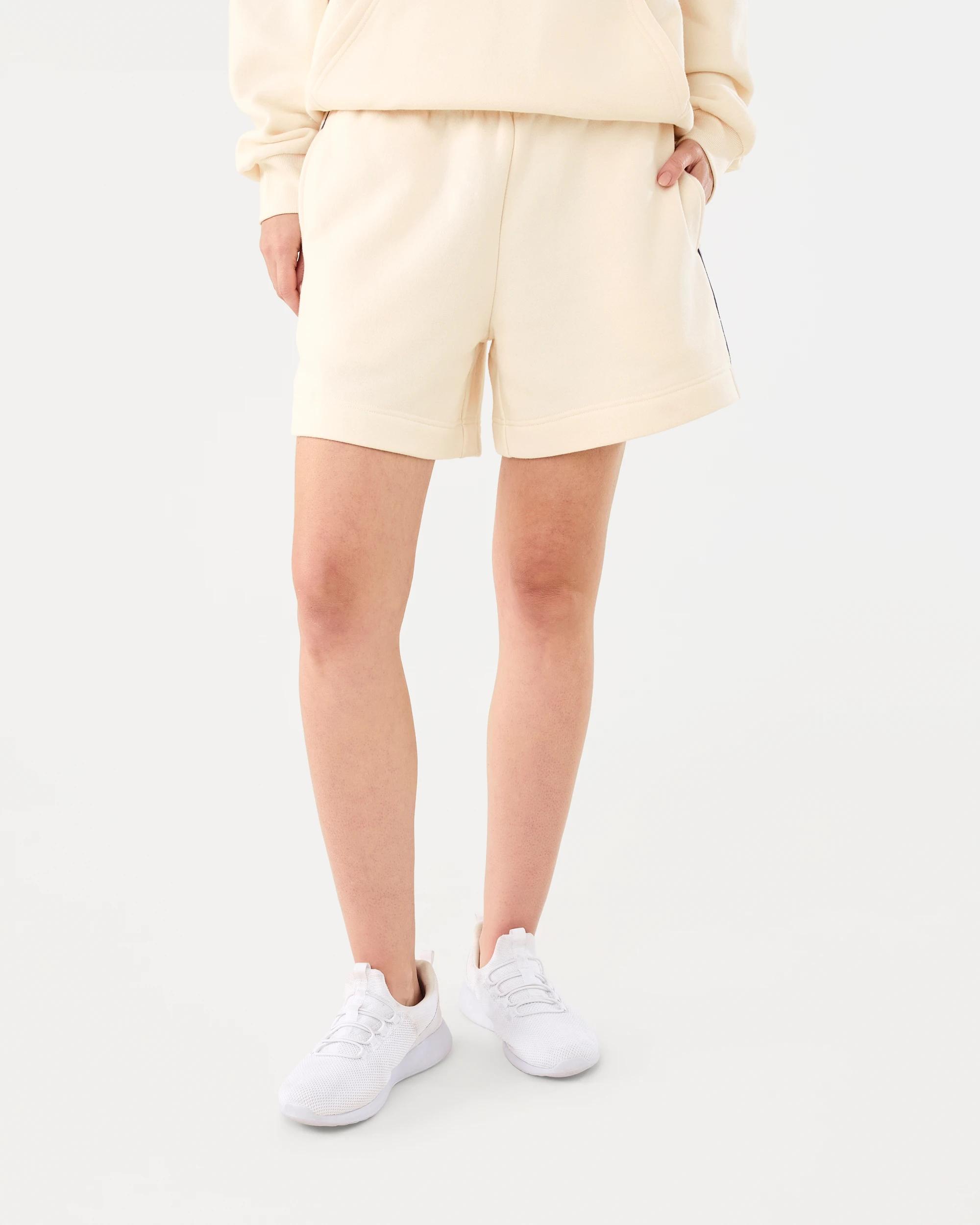 6 Active Womens A-Line Fleece Shorts Prl Ivory, 6 of 7