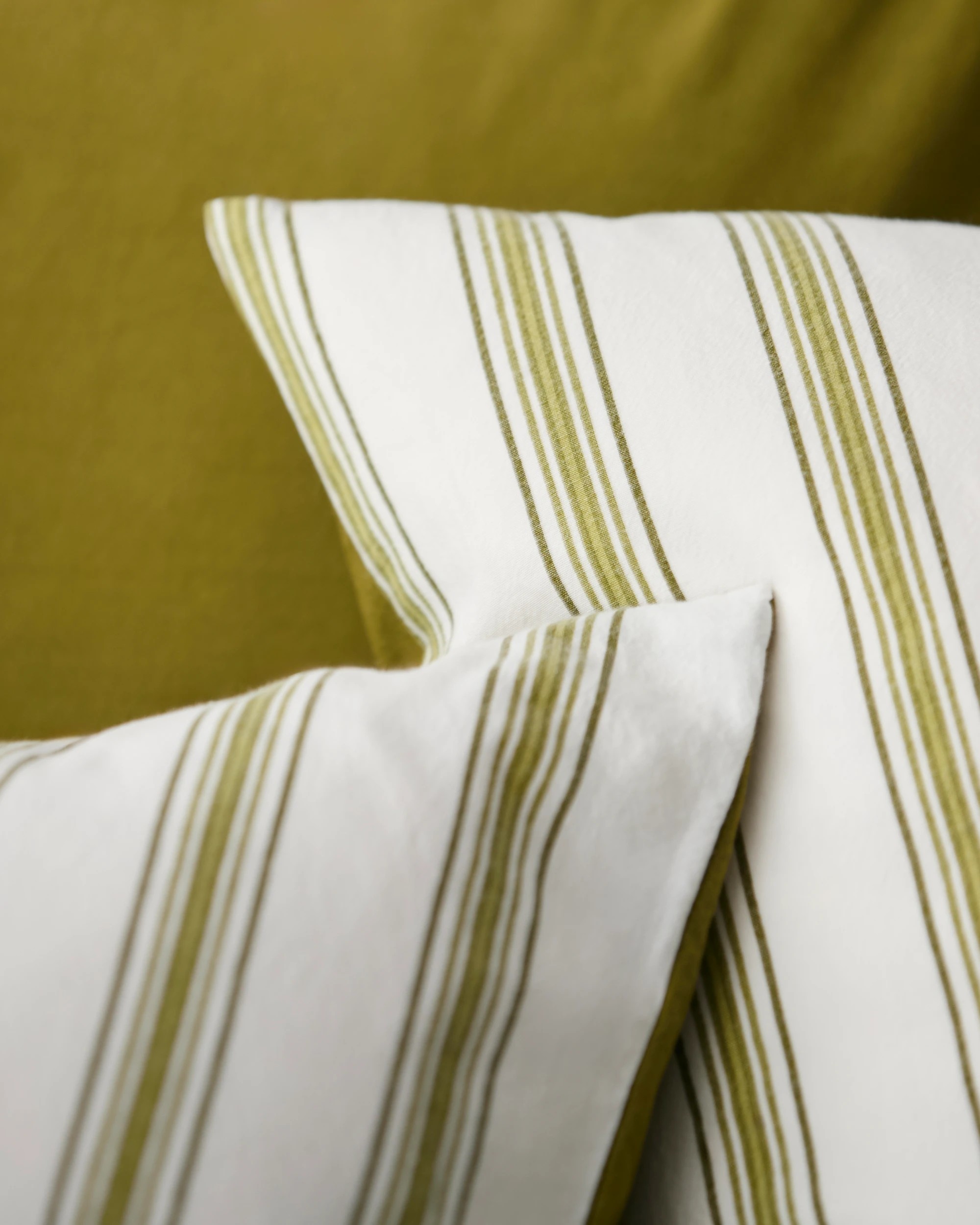 7 Arlo Cotton Stonewash Quilt Cover Set - Super King Bed - Green, 7 of 8