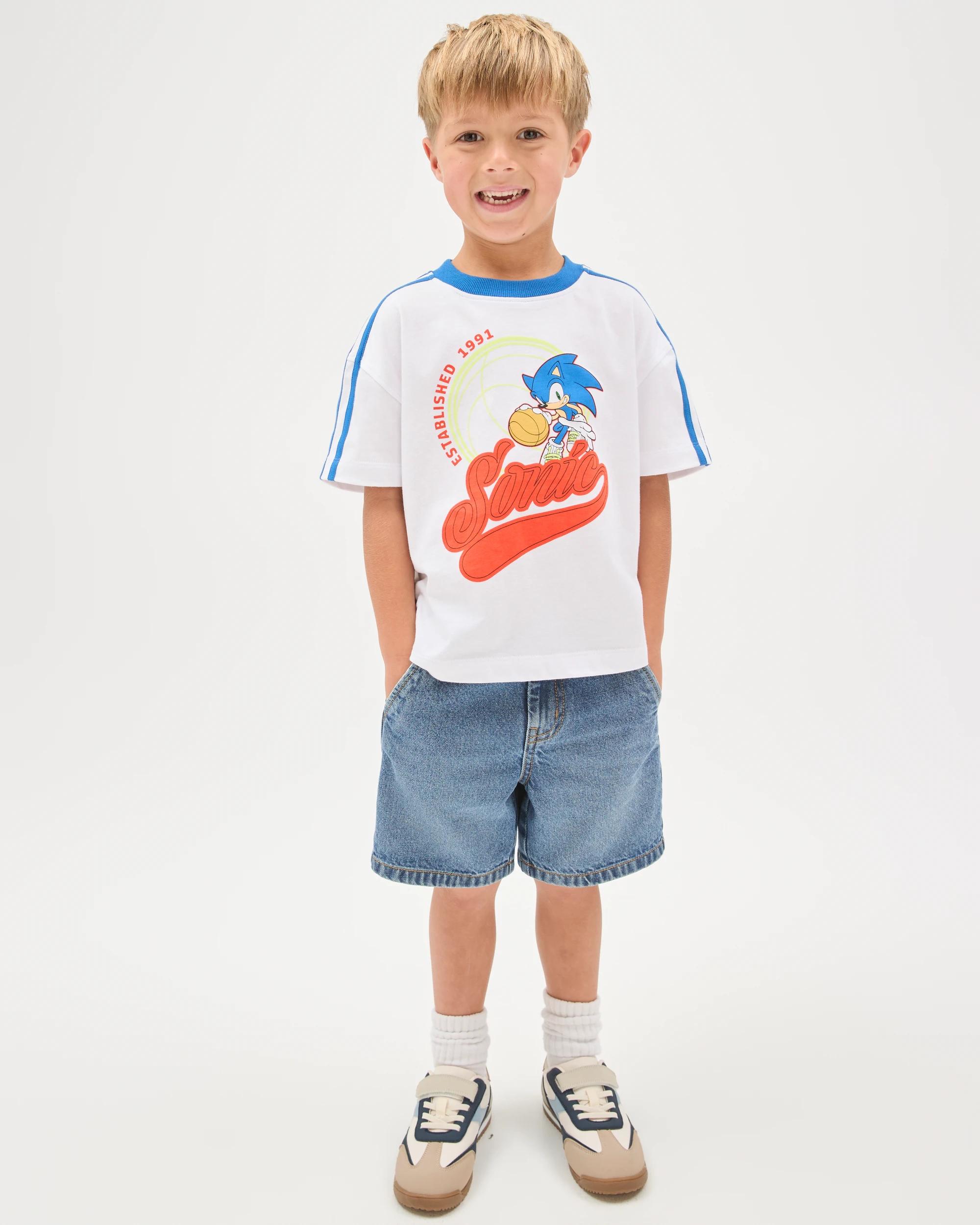 1 Sonic The Hedgehog Australian Cotton Oversized T-Shirt WHITE, 1 of 7