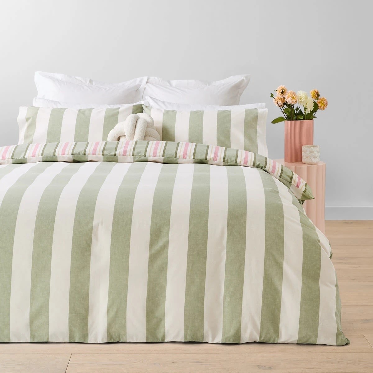 2 Alexis Cotton Rich Reversible Quilt Cover Set - King Bed, 2 of 7