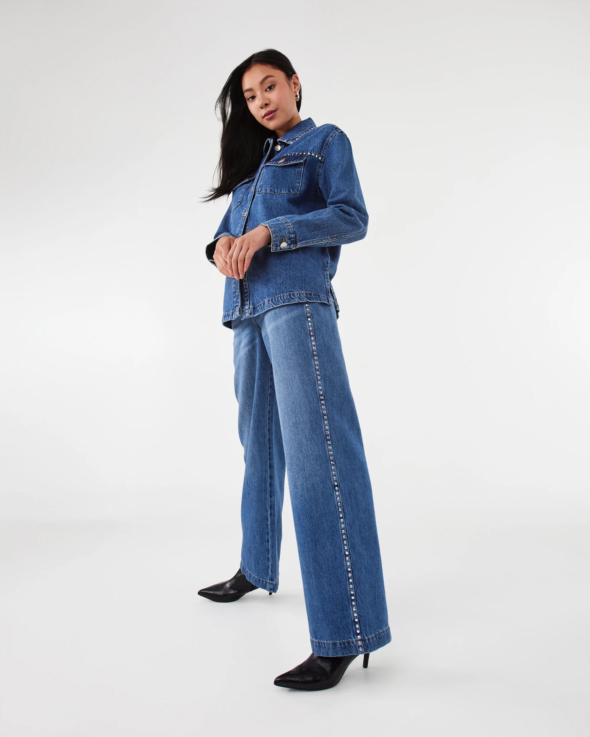 3 Studded Jeans Mid Wash, 3 of 8