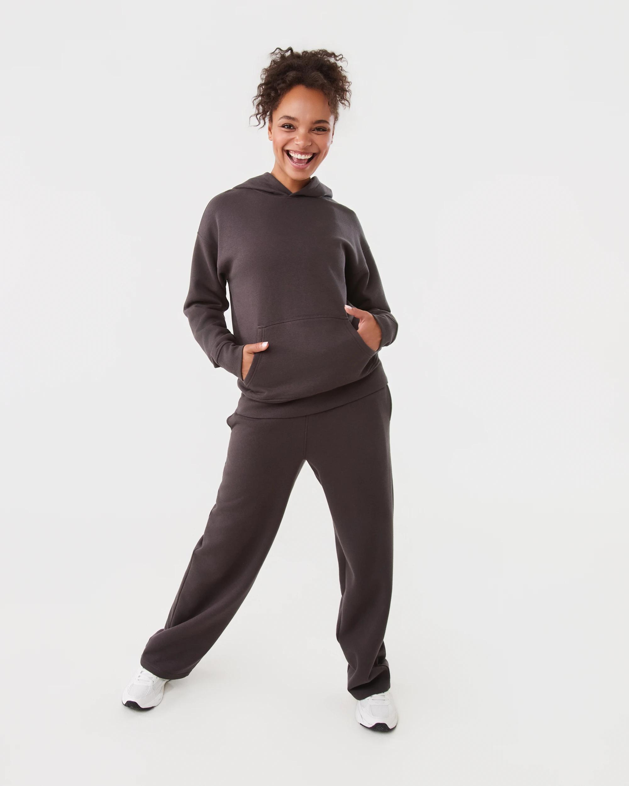 2 Active Womens Essential Oversized Hoodie Espresso, 2 of 8