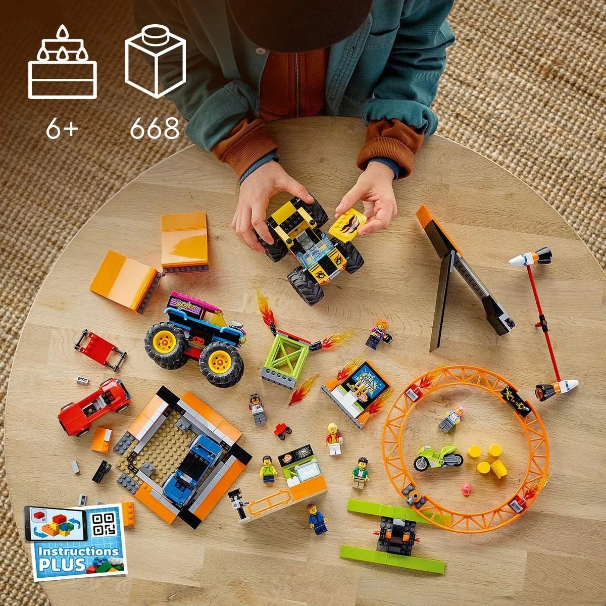 9 LEGO City Stunt Show Arena 60295, 9 of 10