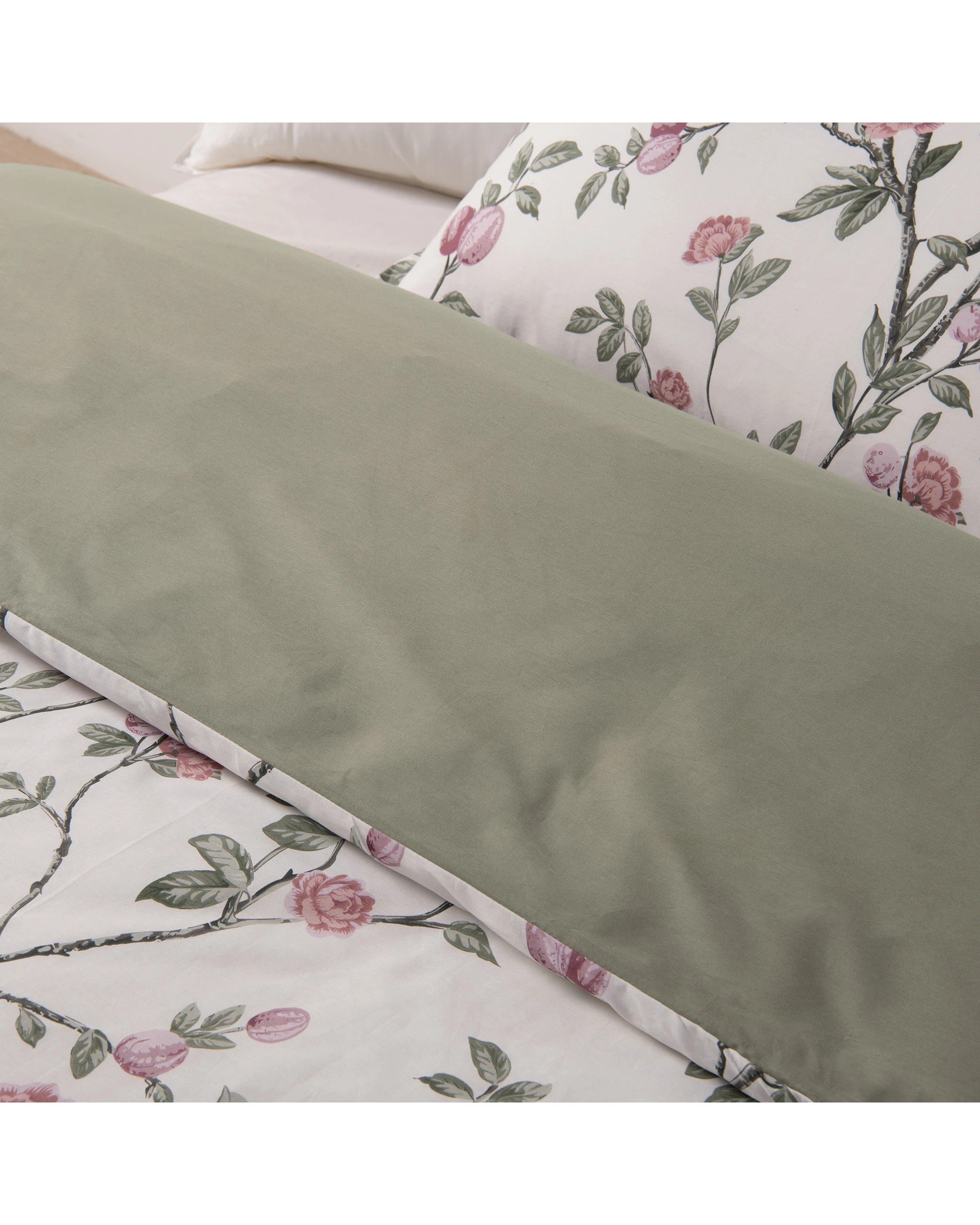6 Dreamaker Magnolia 100% Cotton Reversible Quilt Cover Set - Queen Bed - Green, 6 of 8