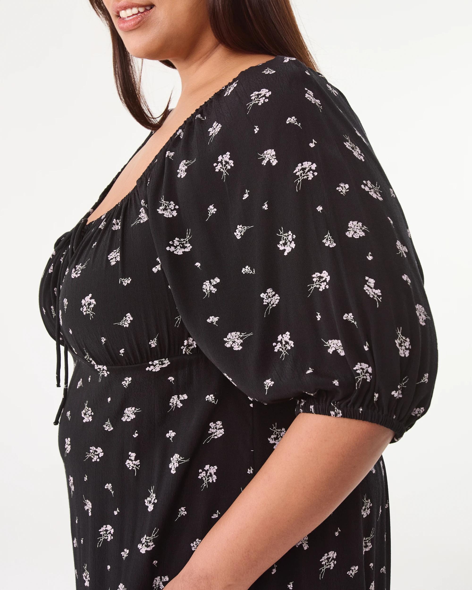 7 Curve Short Sleeve Square Neck Tea Midi Dress Ditsy Blk, 7 of 9