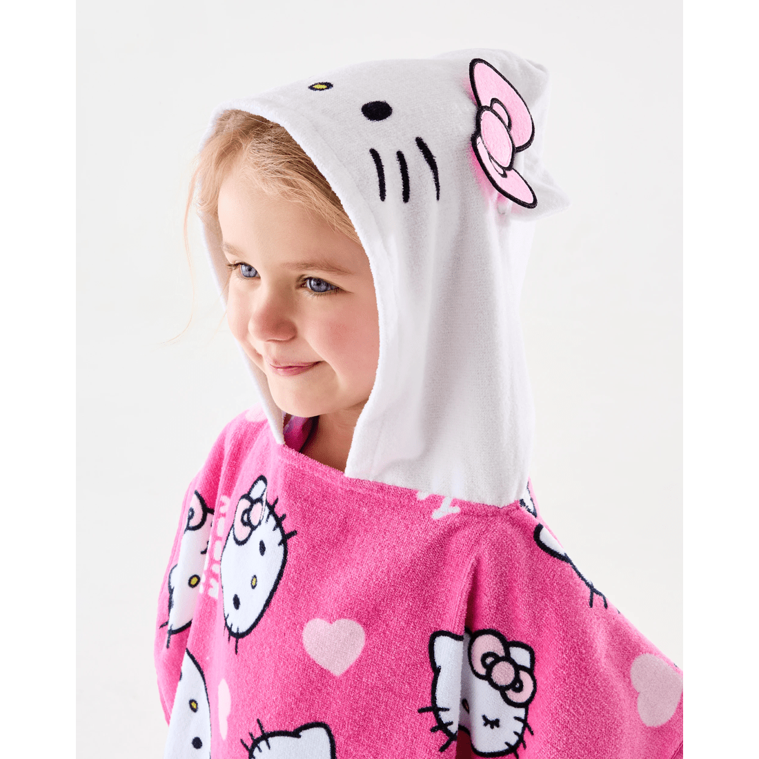 7 Hello Kitty Cotton Hooded Towel, 7 of 8