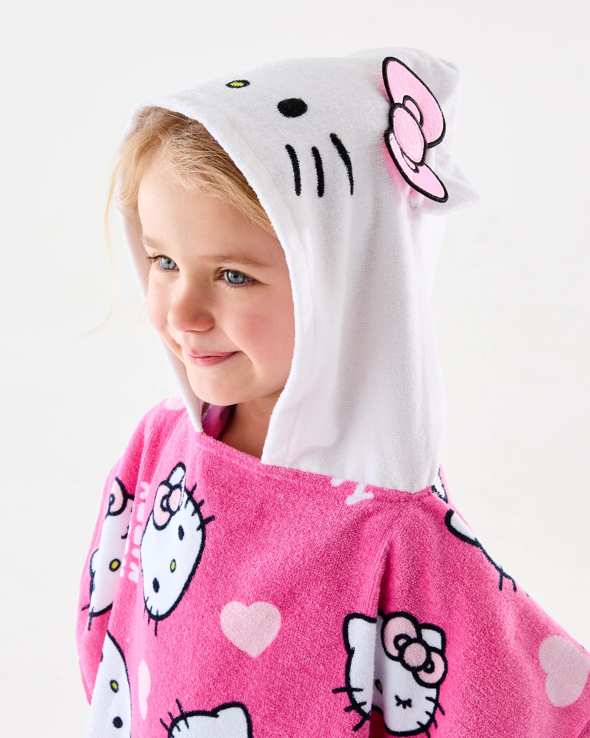 7 Hello Kitty Cotton Hooded Towel, 7 of 8