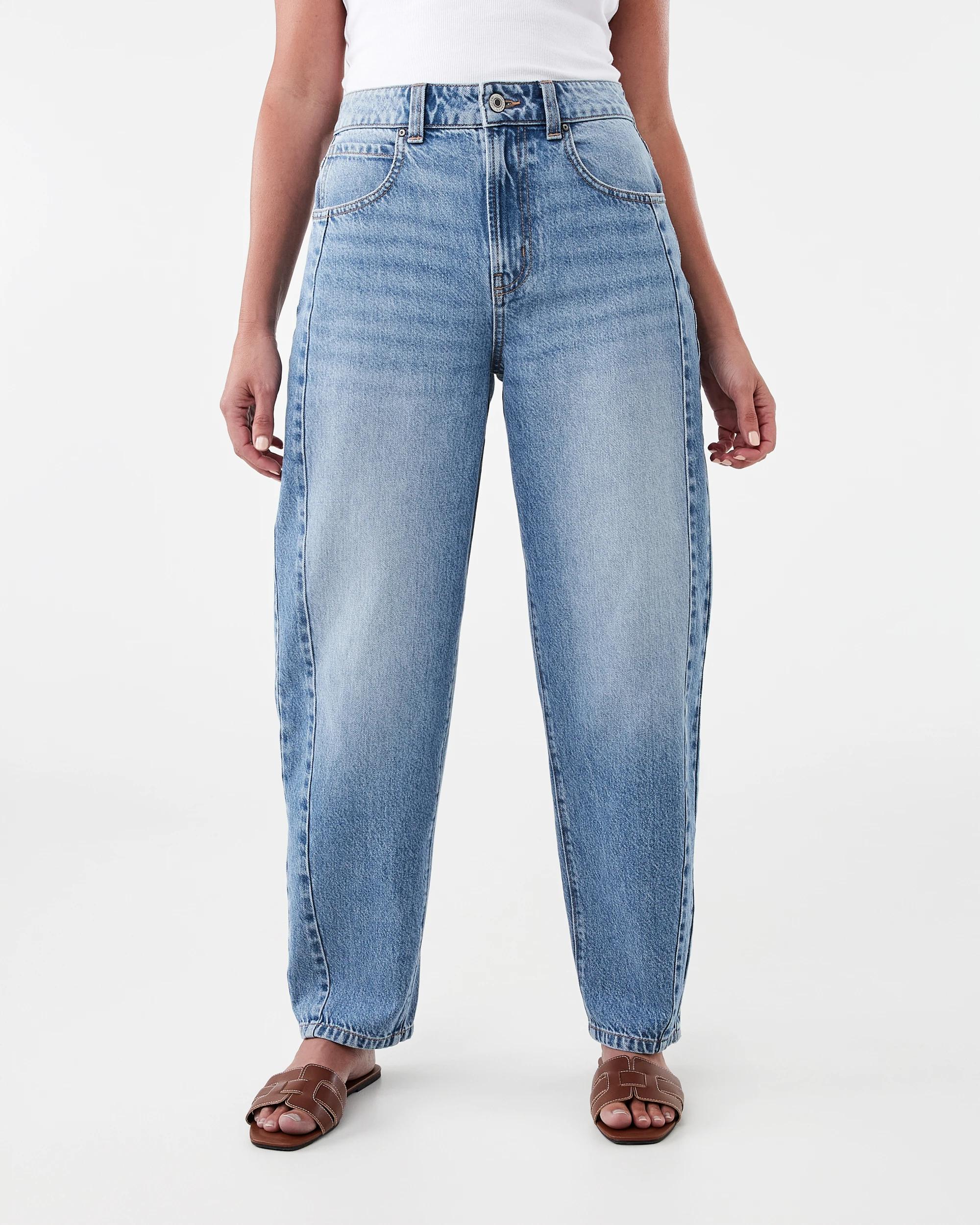 1 Barrel Leg Jeans Mid Wash, 1 of 9