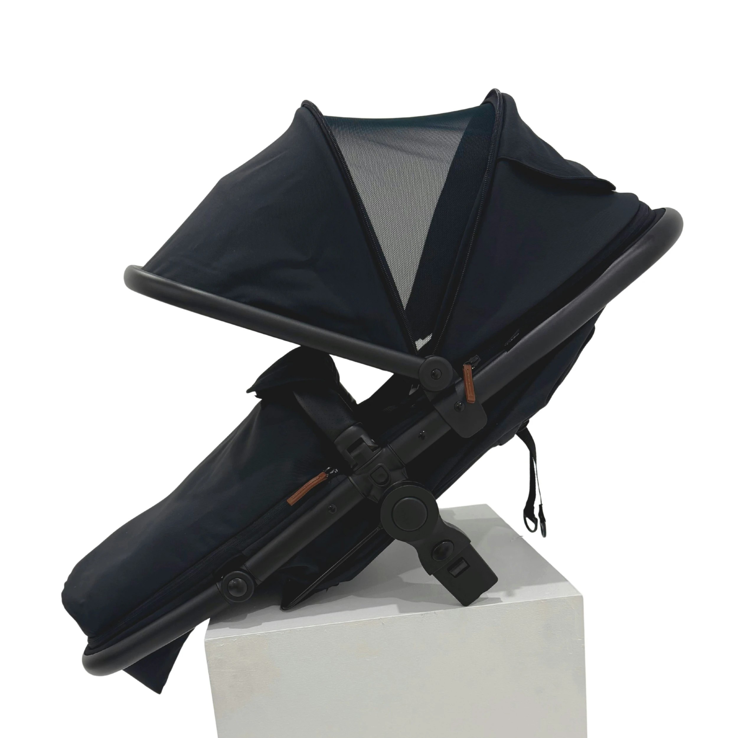 1 BabyStudio The Tribe - Seat Only - Black, 1 of 1