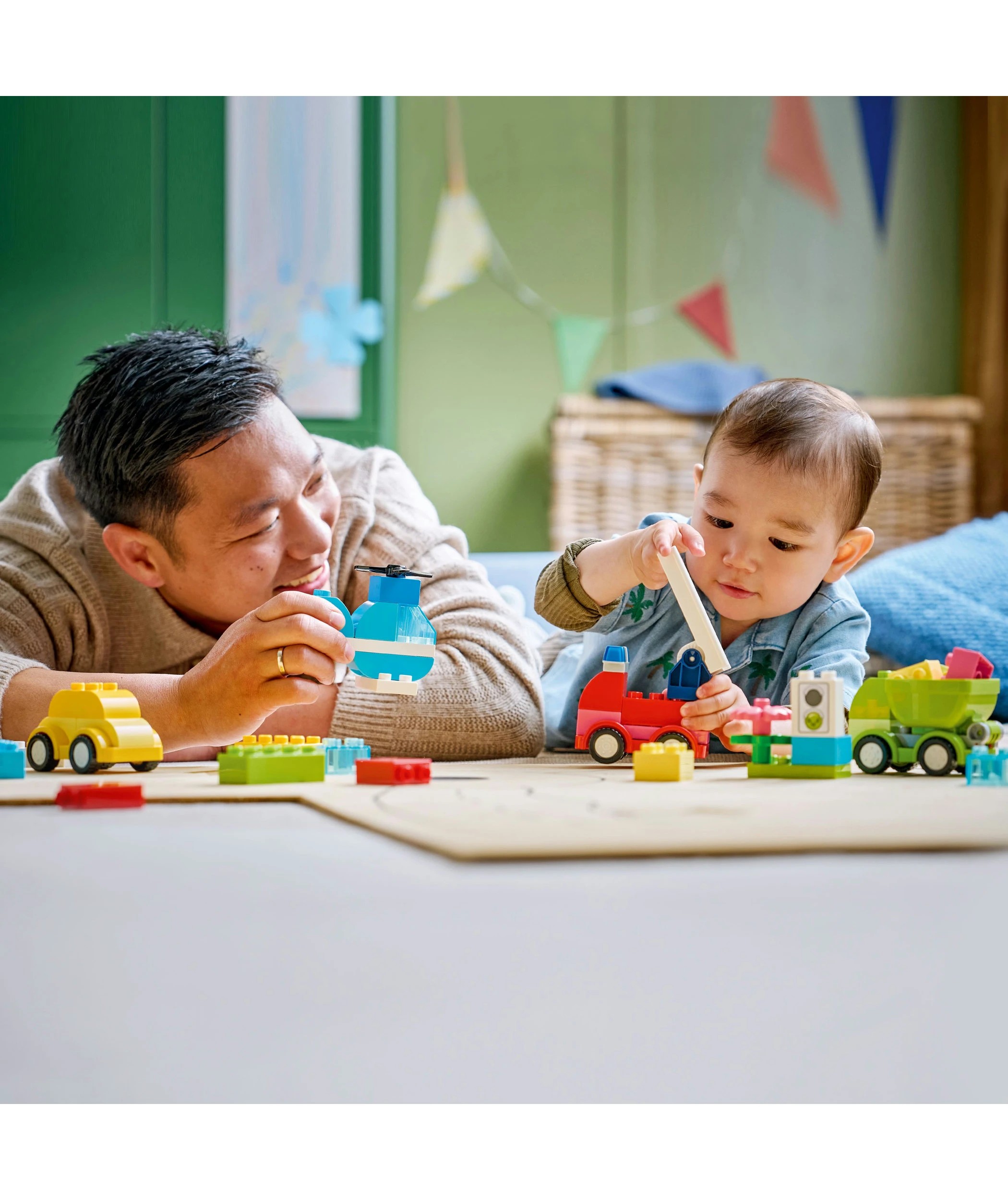 8 LEGO DUPLO My First Creative Vehicles 10474, 8 of 10