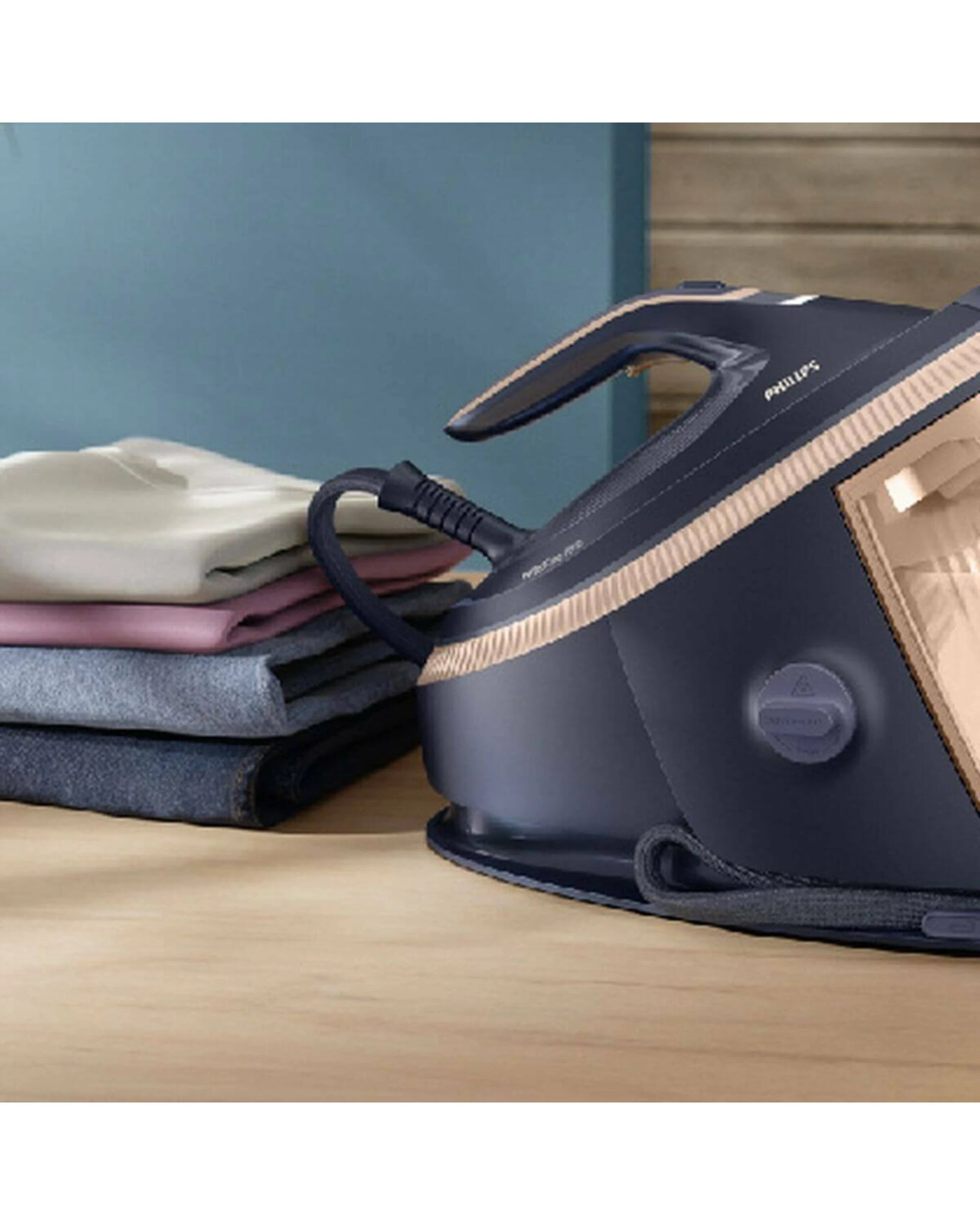 5 Philips 7000 Series PerfectCare Steam Generator Navy, 5 of 5