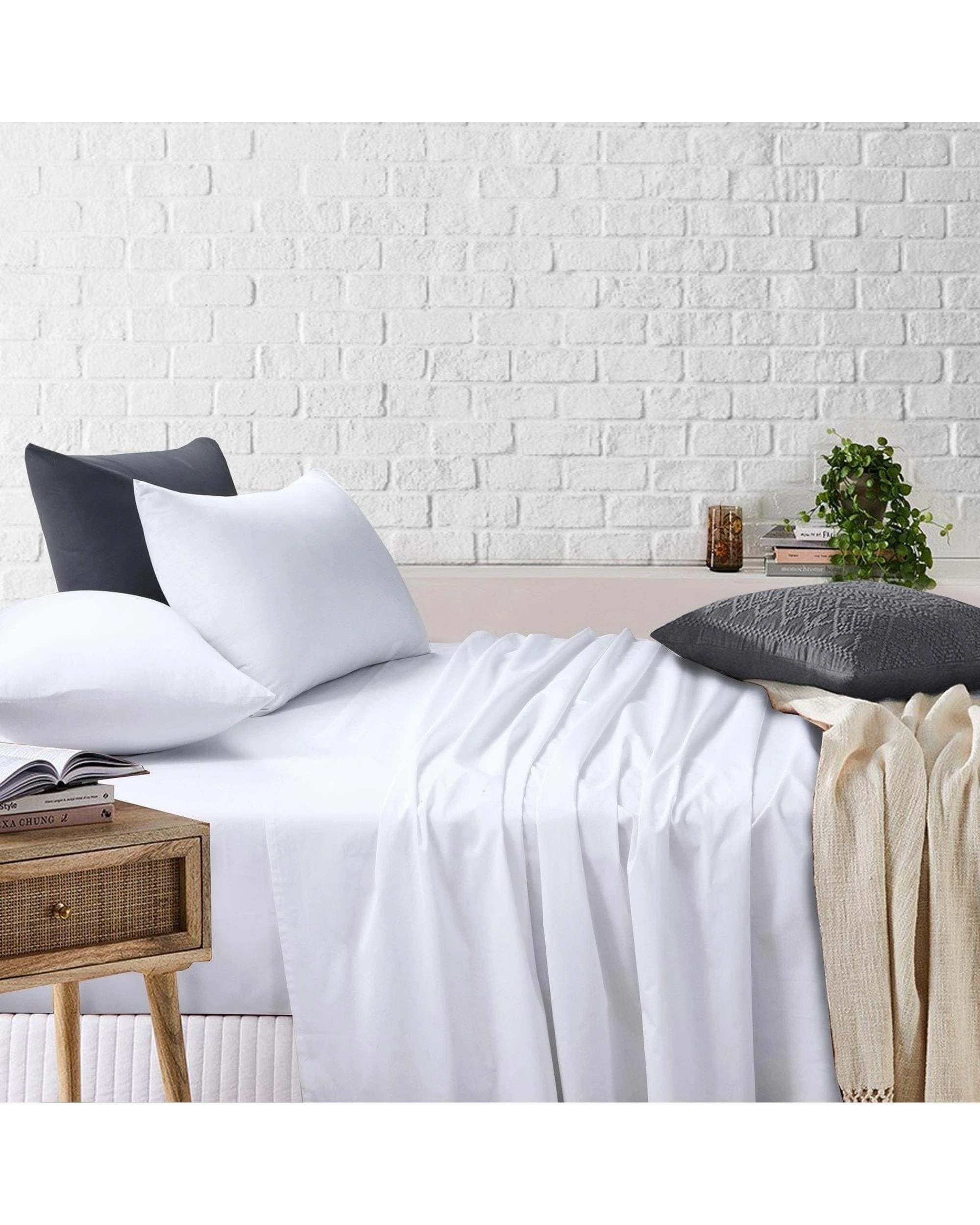 1 Amsons Bedsheets Set Flat & Fitted Sheets With Pillowcases - King Bed - White, 1 of 7